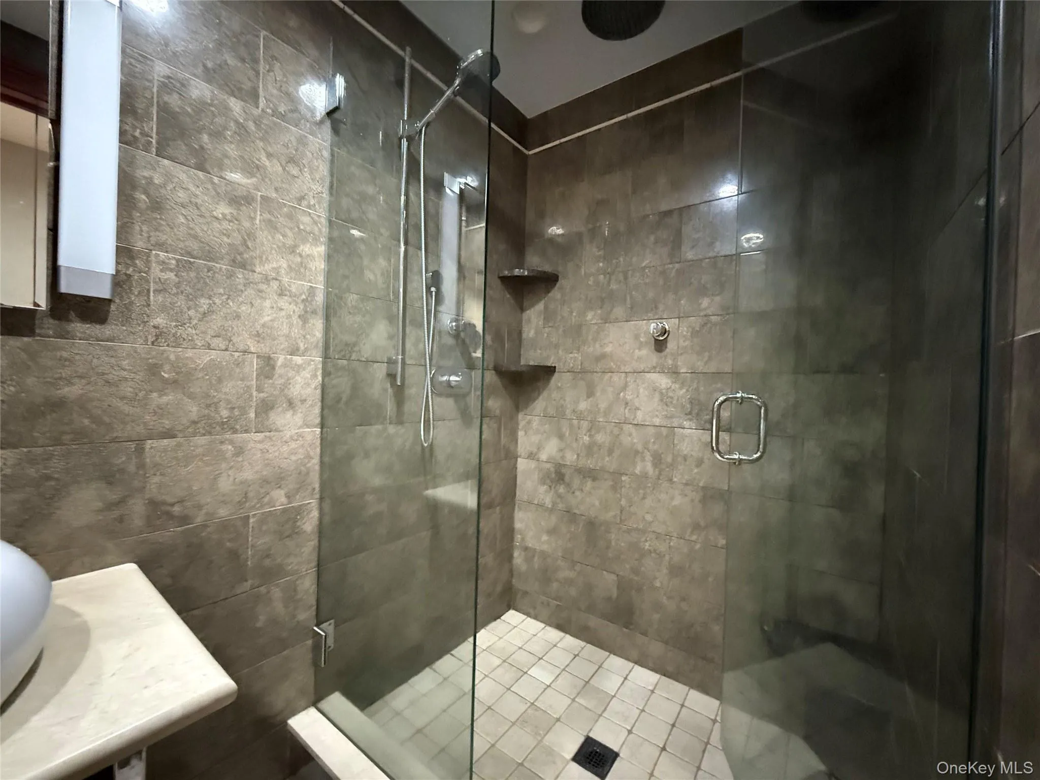 6194 Grove St, New York, NY, 3 Bedrooms Bedrooms, 5 Rooms Rooms,2 BathroomsBathrooms,Residential Lease,For Rent,Grove St,0,1031469 6194 Grove St, New York, NY, 3 Bedrooms Bedrooms, 5 Rooms Rooms,2 BathroomsBathrooms,Residential Lease,For Rent,Grove St,0,1031469