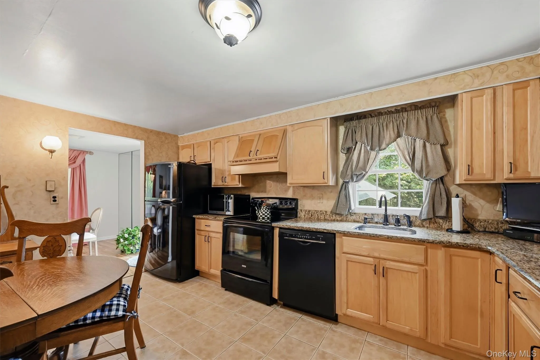 2 Buena Vista Terrace, Woodbury, NY, 3 Bedrooms Bedrooms, 9 Rooms Rooms,2 BathroomsBathrooms,Residential,For Rent,Buena Vista,0,1031470 2 Buena Vista Terrace, Woodbury, NY, 3 Bedrooms Bedrooms, 9 Rooms Rooms,2 BathroomsBathrooms,Residential,For Rent,Buena Vista,0,1031470