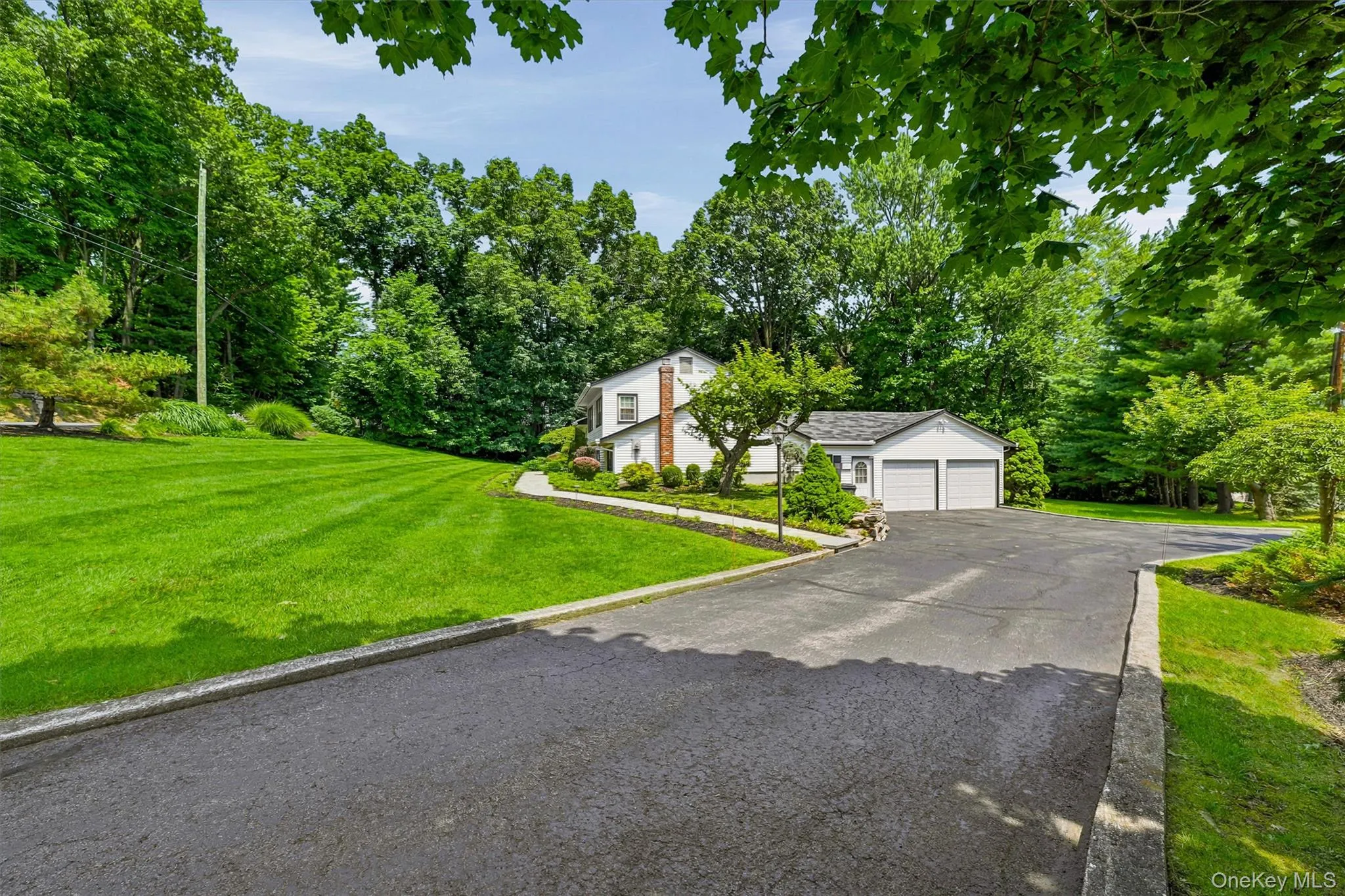 2 Buena Vista Terrace, Woodbury, NY, 3 Bedrooms Bedrooms, 9 Rooms Rooms,2 BathroomsBathrooms,Residential,For Rent,Buena Vista,0,1031470 2 Buena Vista Terrace, Woodbury, NY, 3 Bedrooms Bedrooms, 9 Rooms Rooms,2 BathroomsBathrooms,Residential,For Rent,Buena Vista,0,1031470