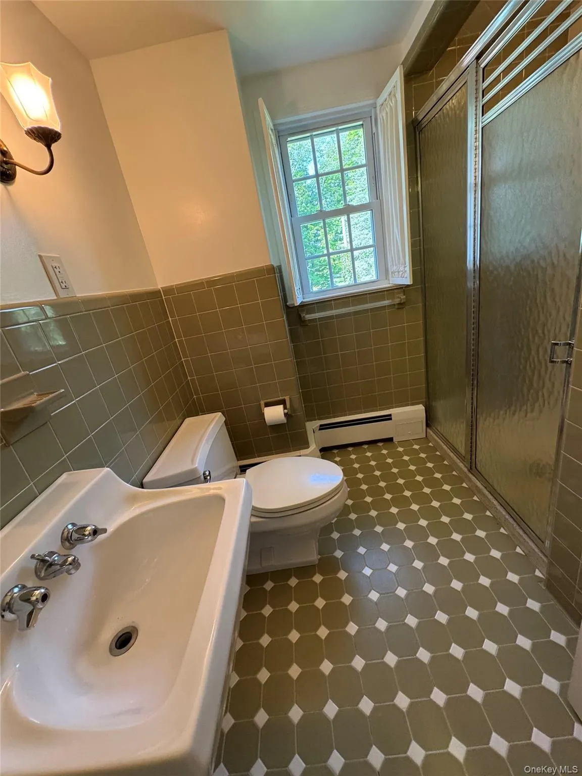 Hall Full bathroom Hall Full bathroom