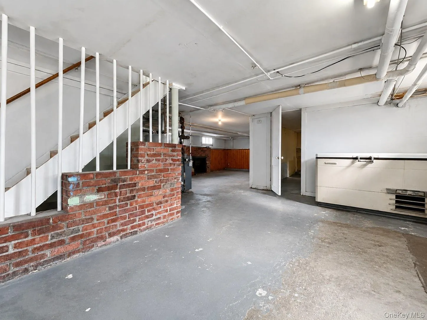 Large basement offering abundant storage and future potential. Large basement offering abundant storage and future potential.
