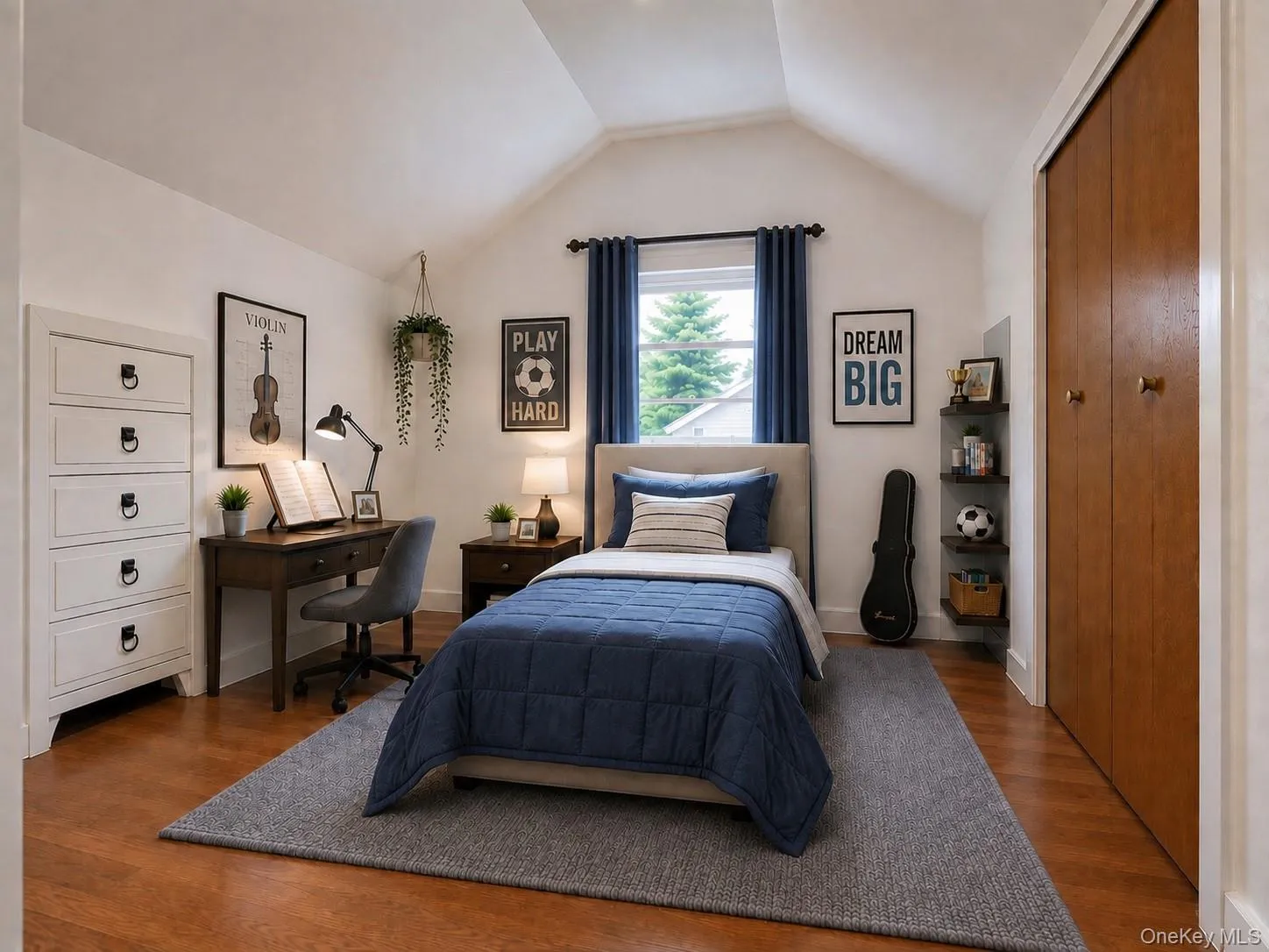 Upper-level bedroom, ideal for a child, guest, or home office. (Virtual Staged) Upper-level bedroom, ideal for a child, guest, or home office. (Virtual Staged)