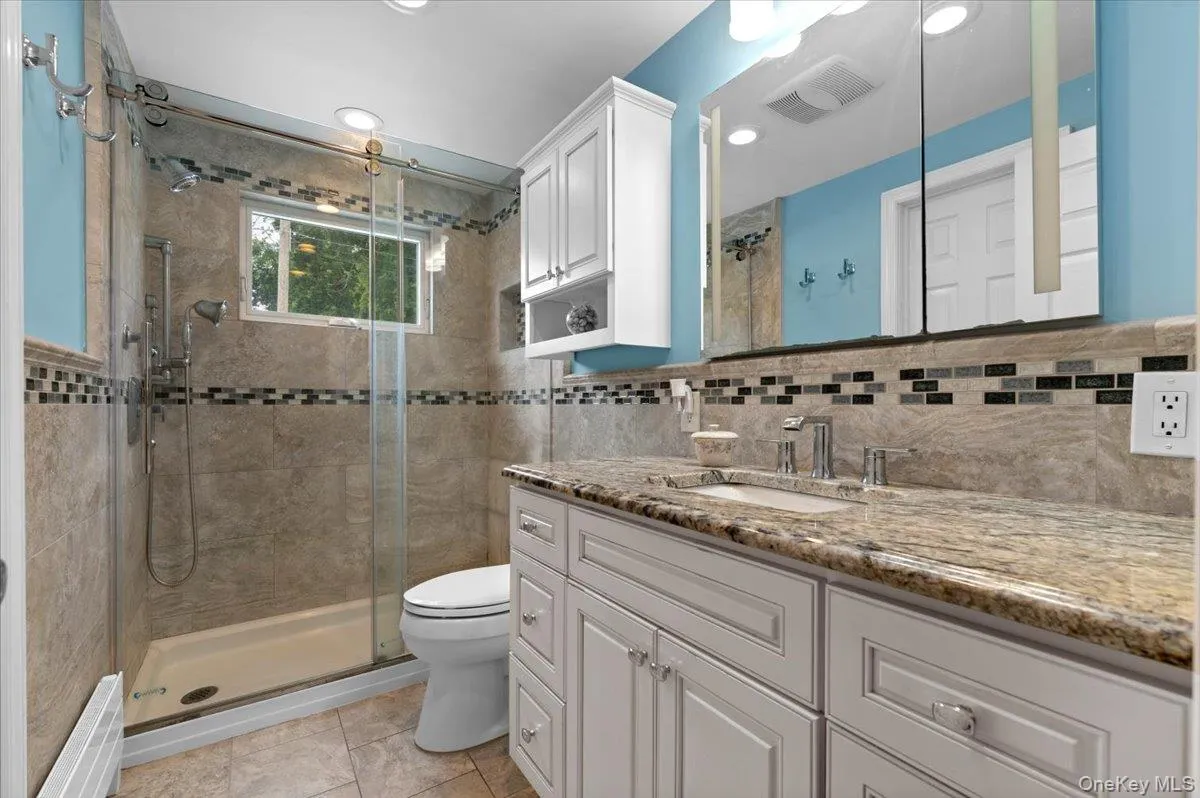 790 Wenwood Drive, Hempstead, NY, 3 Bedrooms Bedrooms, 8 Rooms Rooms,2 BathroomsBathrooms,Residential,For Rent,Wenwood,0,1031476 790 Wenwood Drive, Hempstead, NY, 3 Bedrooms Bedrooms, 8 Rooms Rooms,2 BathroomsBathrooms,Residential,For Rent,Wenwood,0,1031476