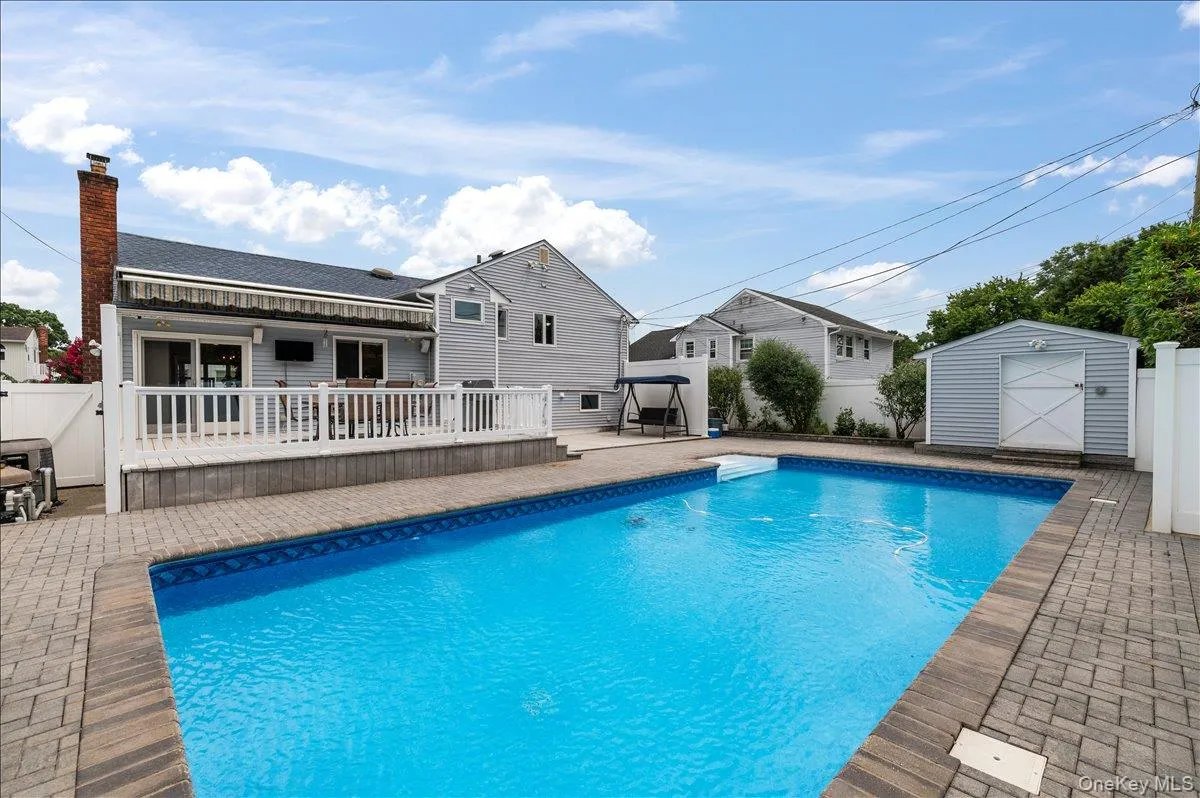 790 Wenwood Drive, Hempstead, NY, 3 Bedrooms Bedrooms, 8 Rooms Rooms,2 BathroomsBathrooms,Residential,For Rent,Wenwood,0,1031476 790 Wenwood Drive, Hempstead, NY, 3 Bedrooms Bedrooms, 8 Rooms Rooms,2 BathroomsBathrooms,Residential,For Rent,Wenwood,0,1031476