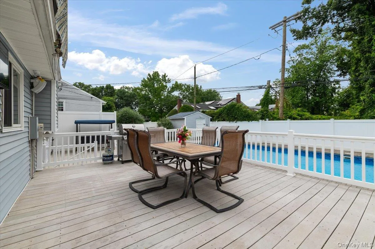 790 Wenwood Drive, Hempstead, NY, 3 Bedrooms Bedrooms, 8 Rooms Rooms,2 BathroomsBathrooms,Residential,For Rent,Wenwood,0,1031476 790 Wenwood Drive, Hempstead, NY, 3 Bedrooms Bedrooms, 8 Rooms Rooms,2 BathroomsBathrooms,Residential,For Rent,Wenwood,0,1031476