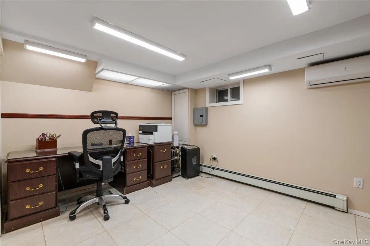 790 Wenwood Drive, Hempstead, NY, 3 Bedrooms Bedrooms, 8 Rooms Rooms,2 BathroomsBathrooms,Residential,For Rent,Wenwood,0,1031476 790 Wenwood Drive, Hempstead, NY, 3 Bedrooms Bedrooms, 8 Rooms Rooms,2 BathroomsBathrooms,Residential,For Rent,Wenwood,0,1031476