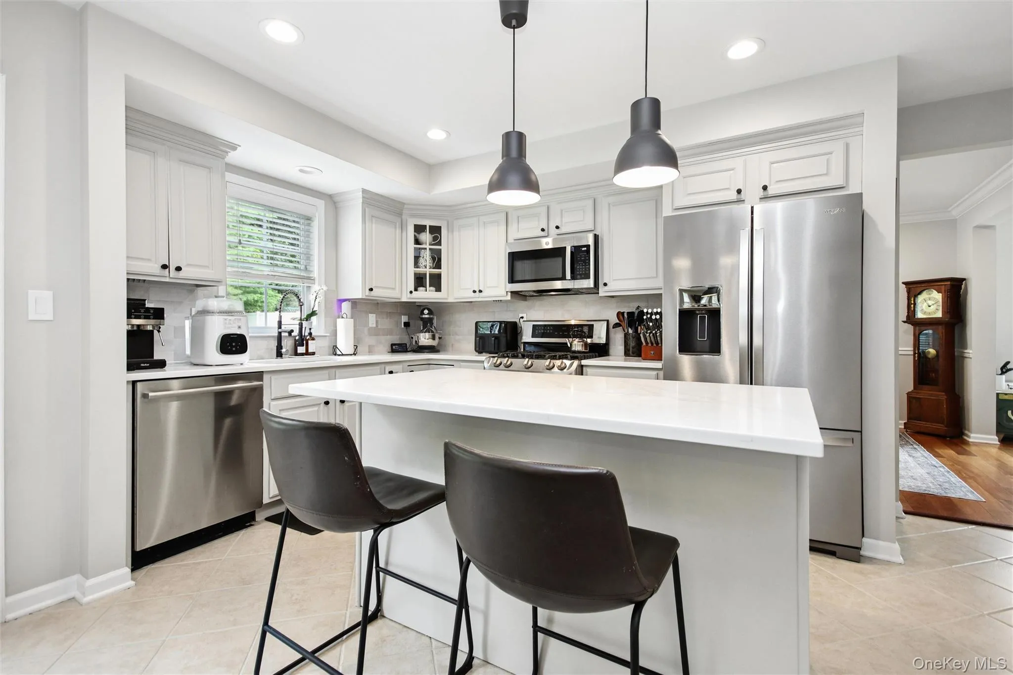 Updated Kitchen w/ new quartz counters & Island Updated Kitchen w/ new quartz counters & Island