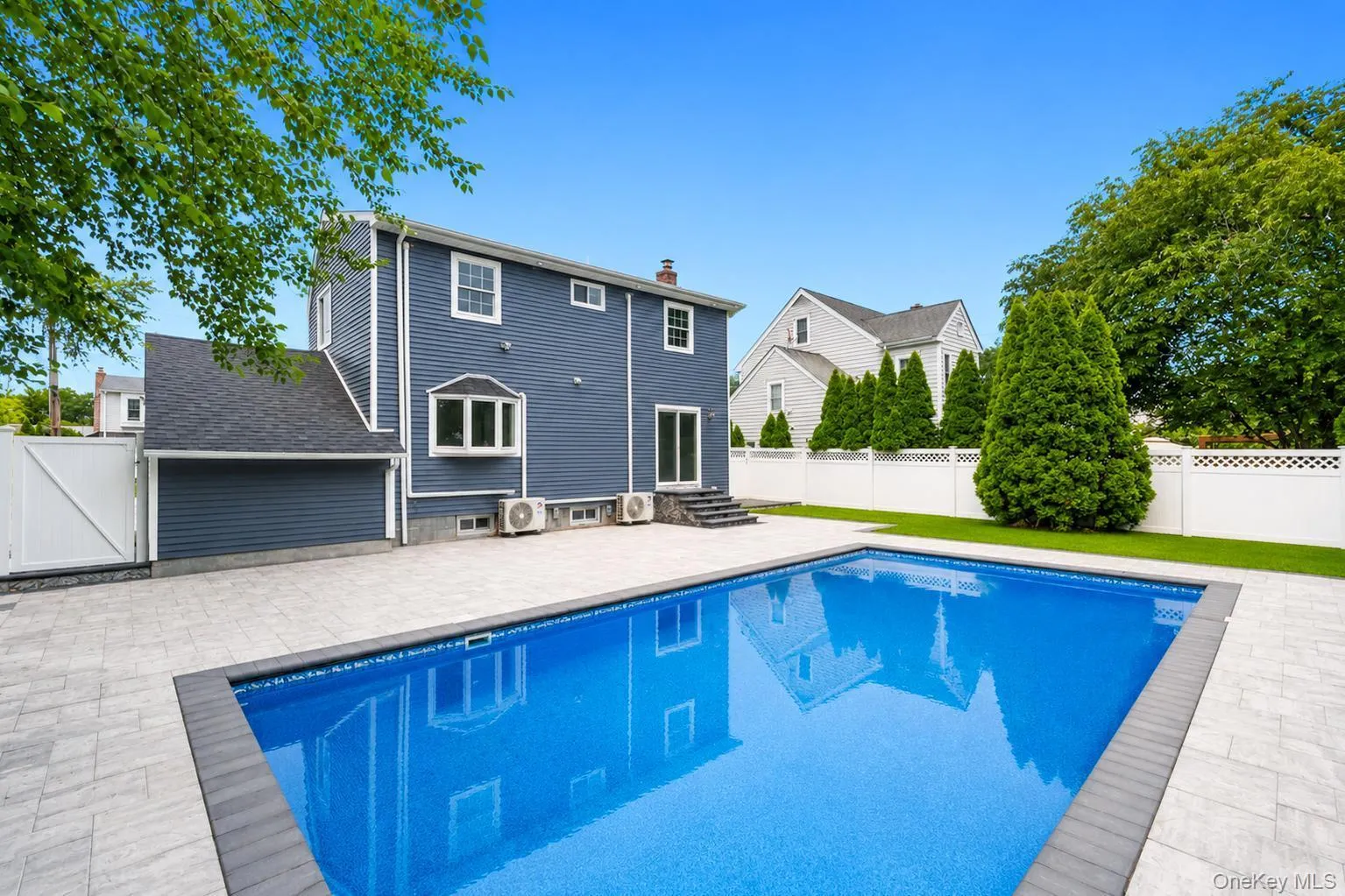 4 Hicks Circle, Oyster Bay, NY, 4 Bedrooms Bedrooms, 7 Rooms Rooms,3 BathroomsBathrooms,Residential,For Rent,Hicks,0,1031481 4 Hicks Circle, Oyster Bay, NY, 4 Bedrooms Bedrooms, 7 Rooms Rooms,3 BathroomsBathrooms,Residential,For Rent,Hicks,0,1031481