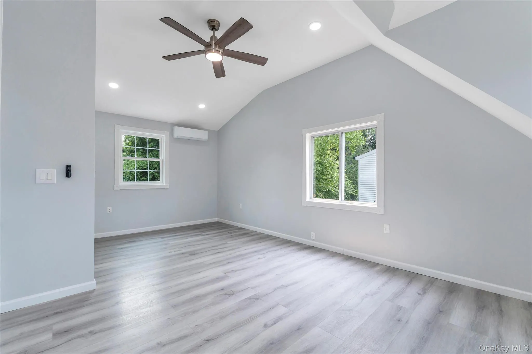 4 Hicks Circle, Oyster Bay, NY, 4 Bedrooms Bedrooms, 7 Rooms Rooms,3 BathroomsBathrooms,Residential,For Rent,Hicks,0,1031481 4 Hicks Circle, Oyster Bay, NY, 4 Bedrooms Bedrooms, 7 Rooms Rooms,3 BathroomsBathrooms,Residential,For Rent,Hicks,0,1031481