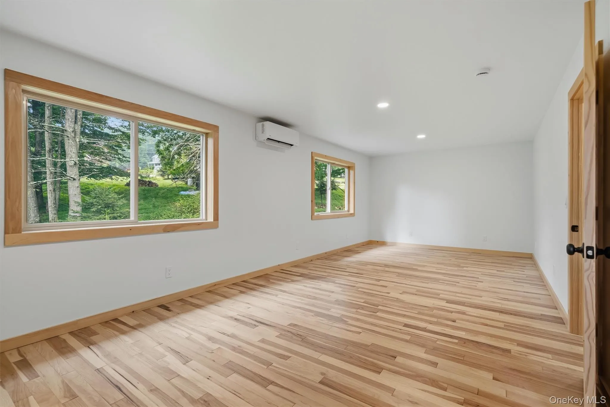 71 Oak Street, Tusten, NY, 3 Bedrooms Bedrooms, 8 Rooms Rooms,3 BathroomsBathrooms,Residential,For Rent,Oak,0,1031486 71 Oak Street, Tusten, NY, 3 Bedrooms Bedrooms, 8 Rooms Rooms,3 BathroomsBathrooms,Residential,For Rent,Oak,0,1031486