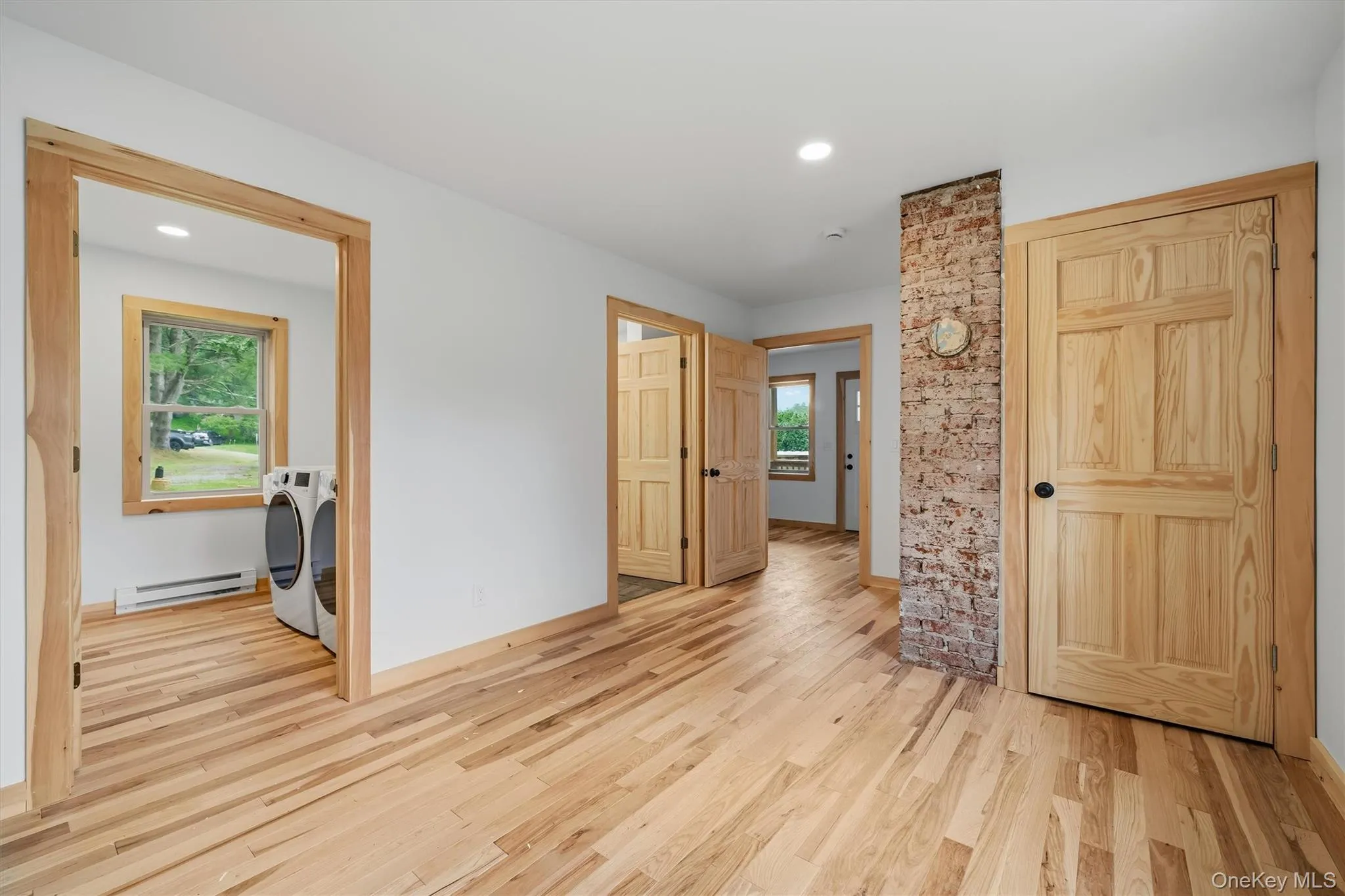 71 Oak Street, Tusten, NY, 3 Bedrooms Bedrooms, 8 Rooms Rooms,3 BathroomsBathrooms,Residential,For Rent,Oak,0,1031486 71 Oak Street, Tusten, NY, 3 Bedrooms Bedrooms, 8 Rooms Rooms,3 BathroomsBathrooms,Residential,For Rent,Oak,0,1031486