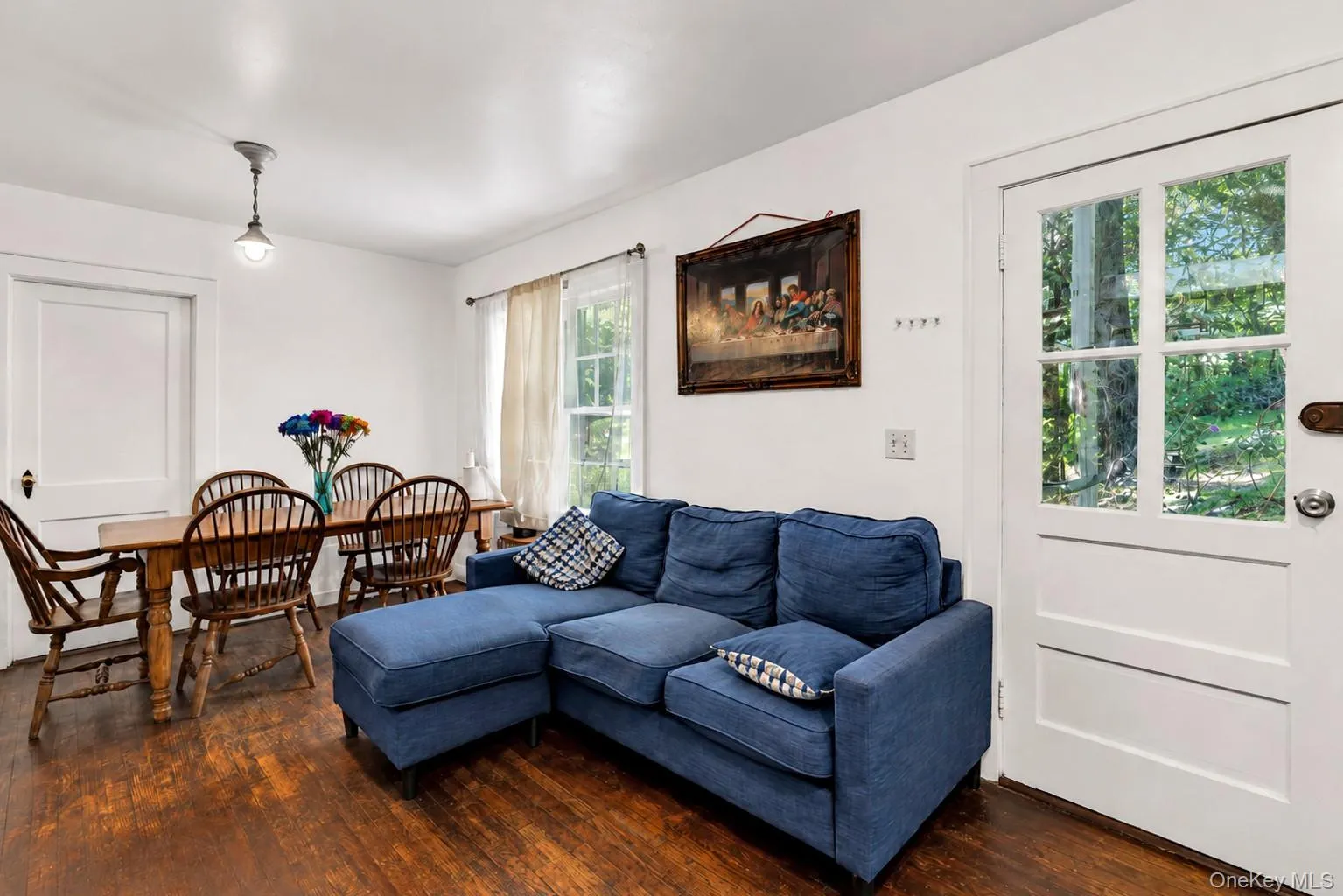 1101 Flanders Road, Southampton, NY, 2 Bedrooms Bedrooms, 6 Rooms Rooms,1 BathroomBathrooms,Residential,For Rent,Flanders,0,1031487 1101 Flanders Road, Southampton, NY, 2 Bedrooms Bedrooms, 6 Rooms Rooms,1 BathroomBathrooms,Residential,For Rent,Flanders,0,1031487
