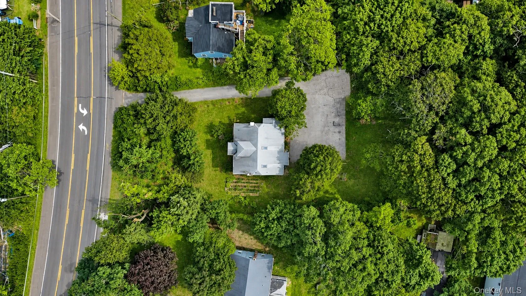 1101 Flanders Road, Southampton, NY, 2 Bedrooms Bedrooms, 6 Rooms Rooms,1 BathroomBathrooms,Residential,For Rent,Flanders,0,1031487 1101 Flanders Road, Southampton, NY, 2 Bedrooms Bedrooms, 6 Rooms Rooms,1 BathroomBathrooms,Residential,For Rent,Flanders,0,1031487