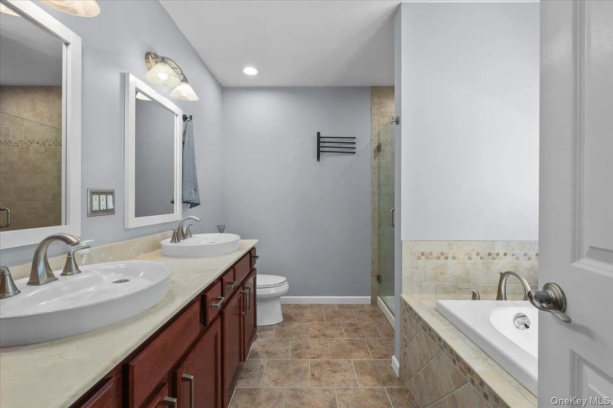 39 New Hill Road, Putnam Valley, NY, 3 Bedrooms Bedrooms, 9 Rooms Rooms,3 BathroomsBathrooms,Residential,For Rent,New Hill,0,1031491 39 New Hill Road, Putnam Valley, NY, 3 Bedrooms Bedrooms, 9 Rooms Rooms,3 BathroomsBathrooms,Residential,For Rent,New Hill,0,1031491