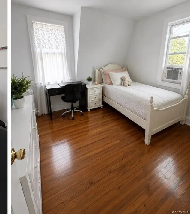 3158 Lincoln Avenue, Hempstead, NY, 3 Bedrooms Bedrooms, 5 Rooms Rooms,1 BathroomBathrooms,Residential Lease,For Rent,Lincoln,0,1031492 3158 Lincoln Avenue, Hempstead, NY, 3 Bedrooms Bedrooms, 5 Rooms Rooms,1 BathroomBathrooms,Residential Lease,For Rent,Lincoln,0,1031492