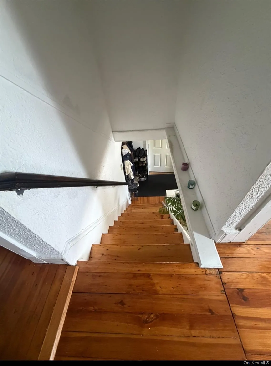 3158 Lincoln Avenue, Hempstead, NY, 3 Bedrooms Bedrooms, 5 Rooms Rooms,1 BathroomBathrooms,Residential Lease,For Rent,Lincoln,0,1031492 3158 Lincoln Avenue, Hempstead, NY, 3 Bedrooms Bedrooms, 5 Rooms Rooms,1 BathroomBathrooms,Residential Lease,For Rent,Lincoln,0,1031492