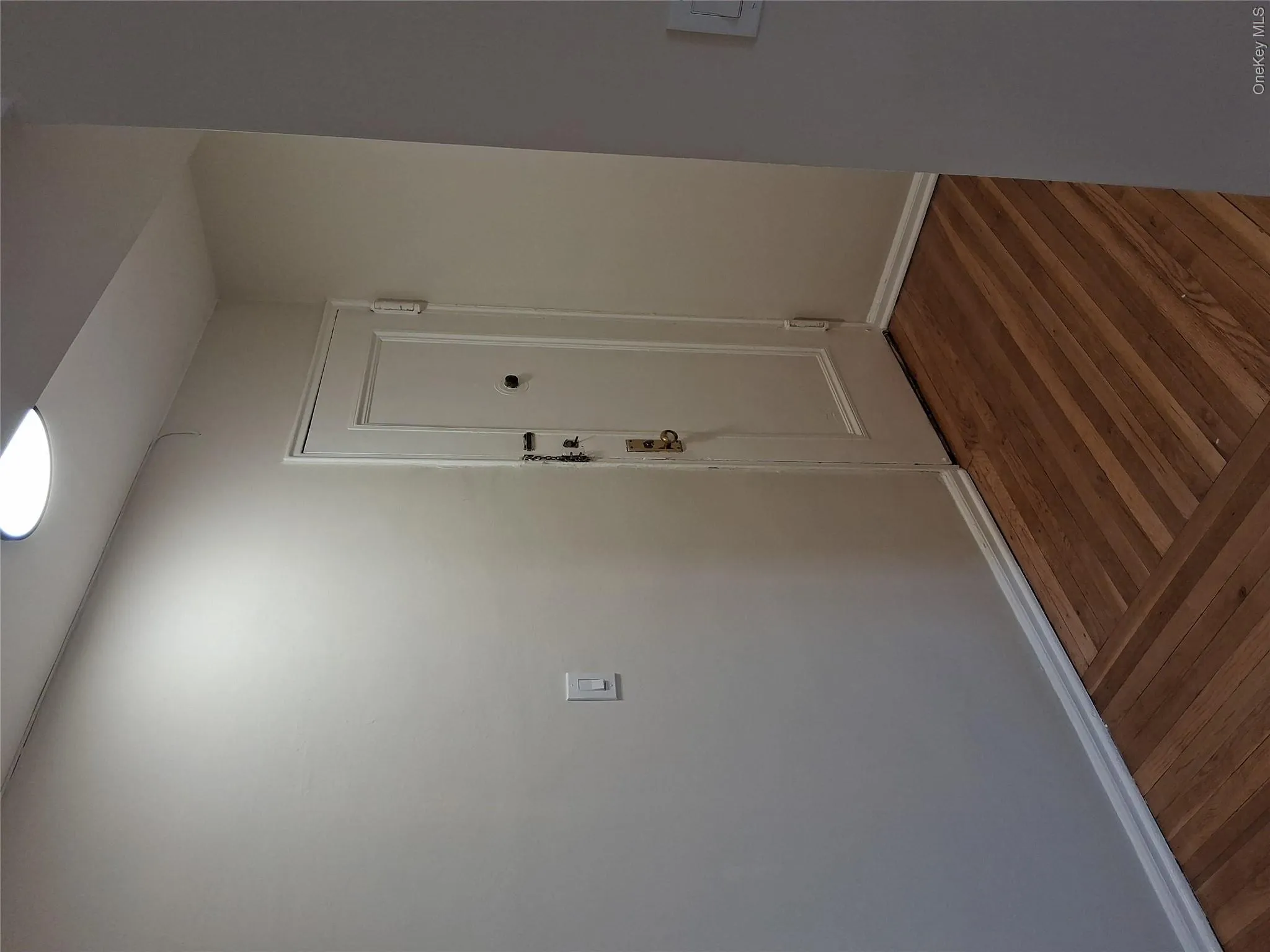 2235 CRUGER Avenue, New York, NY, 1 Bedroom Bedrooms, 3 Rooms Rooms,1 BathroomBathrooms,Residential,For Rent,CRUGER,0,1031494 2235 CRUGER Avenue, New York, NY, 1 Bedroom Bedrooms, 3 Rooms Rooms,1 BathroomBathrooms,Residential,For Rent,CRUGER,0,1031494