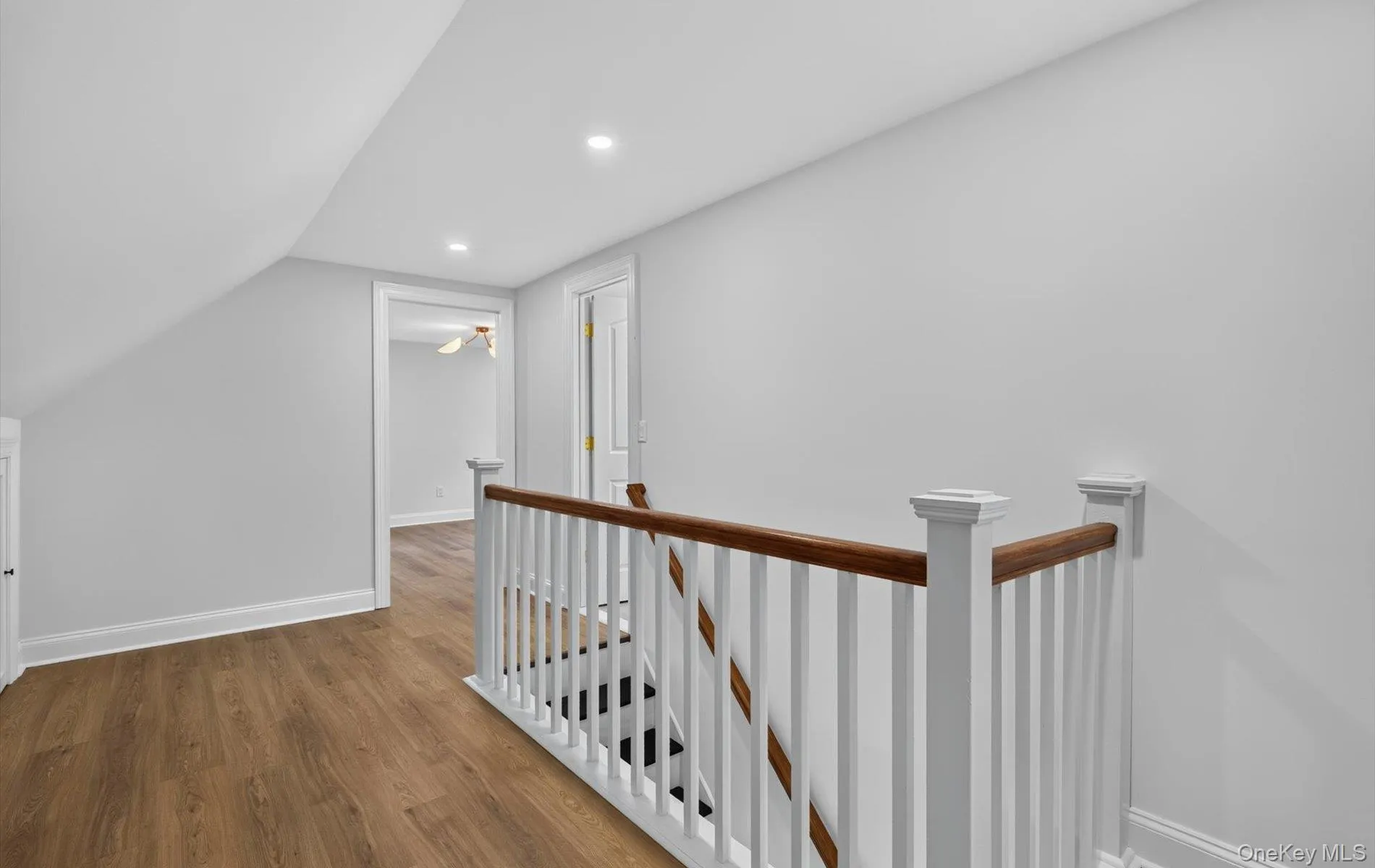 32 Horton Drive, Huntington, NY, 4 Bedrooms Bedrooms, 6 Rooms Rooms,2 BathroomsBathrooms,Residential,For Rent,Horton,0,1031497 32 Horton Drive, Huntington, NY, 4 Bedrooms Bedrooms, 6 Rooms Rooms,2 BathroomsBathrooms,Residential,For Rent,Horton,0,1031497