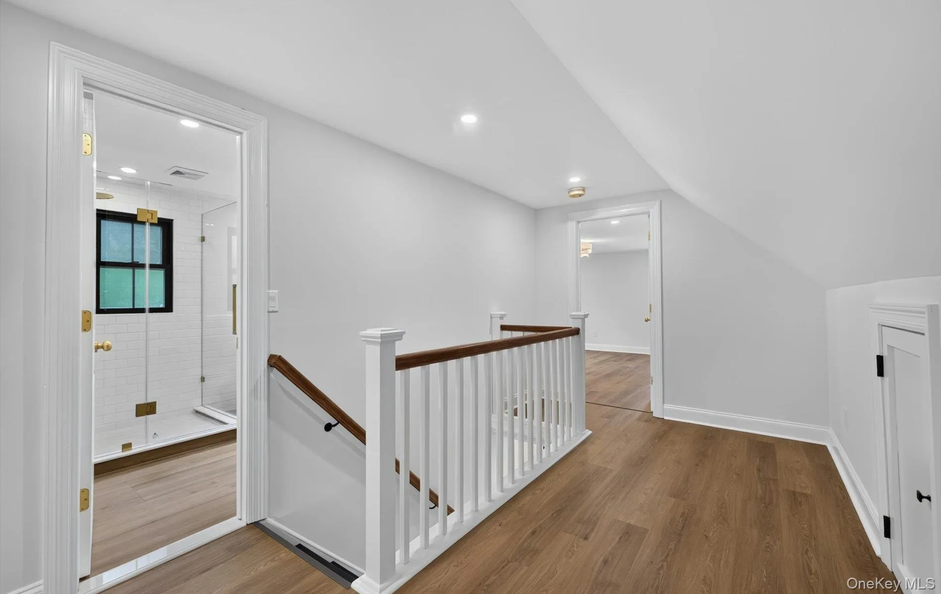 32 Horton Drive, Huntington, NY, 4 Bedrooms Bedrooms, 6 Rooms Rooms,2 BathroomsBathrooms,Residential,For Rent,Horton,0,1031497 32 Horton Drive, Huntington, NY, 4 Bedrooms Bedrooms, 6 Rooms Rooms,2 BathroomsBathrooms,Residential,For Rent,Horton,0,1031497