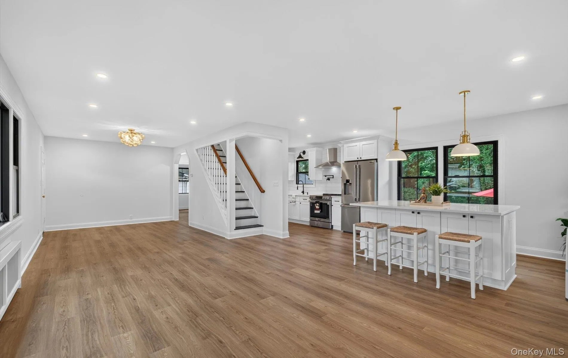 32 Horton Drive, Huntington, NY, 4 Bedrooms Bedrooms, 6 Rooms Rooms,2 BathroomsBathrooms,Residential,For Rent,Horton,0,1031497 32 Horton Drive, Huntington, NY, 4 Bedrooms Bedrooms, 6 Rooms Rooms,2 BathroomsBathrooms,Residential,For Rent,Horton,0,1031497