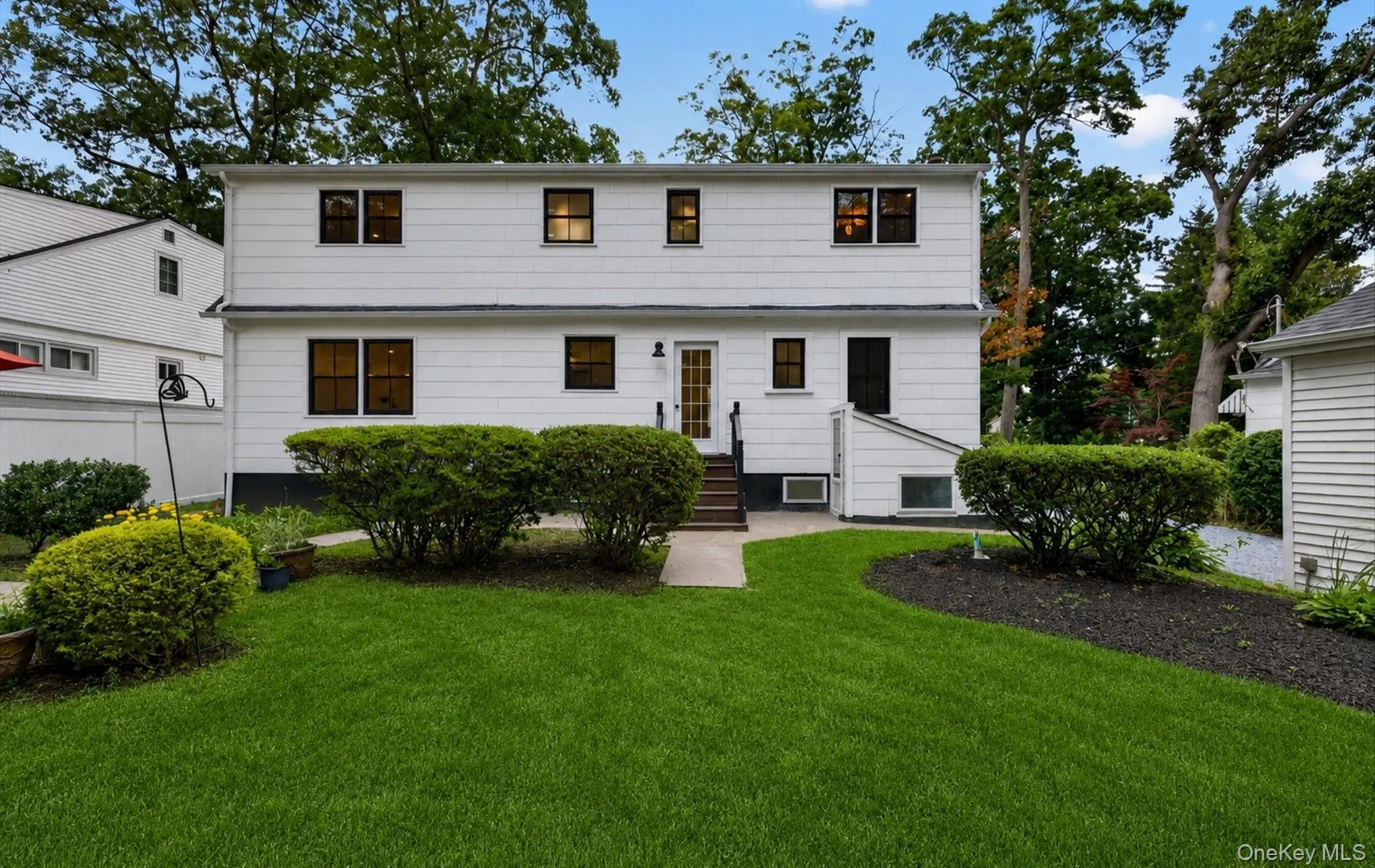 32 Horton Drive, Huntington, NY, 4 Bedrooms Bedrooms, 6 Rooms Rooms,2 BathroomsBathrooms,Residential,For Rent,Horton,0,1031497 32 Horton Drive, Huntington, NY, 4 Bedrooms Bedrooms, 6 Rooms Rooms,2 BathroomsBathrooms,Residential,For Rent,Horton,0,1031497