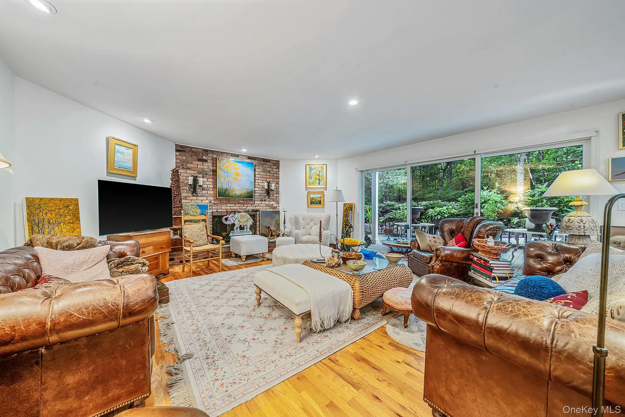 16 Joshuas Path, East Hampton, NY, 3 Bedrooms Bedrooms, 9 Rooms Rooms,2 BathroomsBathrooms,Residential,For Rent,Joshuas,0,1031499 16 Joshuas Path, East Hampton, NY, 3 Bedrooms Bedrooms, 9 Rooms Rooms,2 BathroomsBathrooms,Residential,For Rent,Joshuas,0,1031499