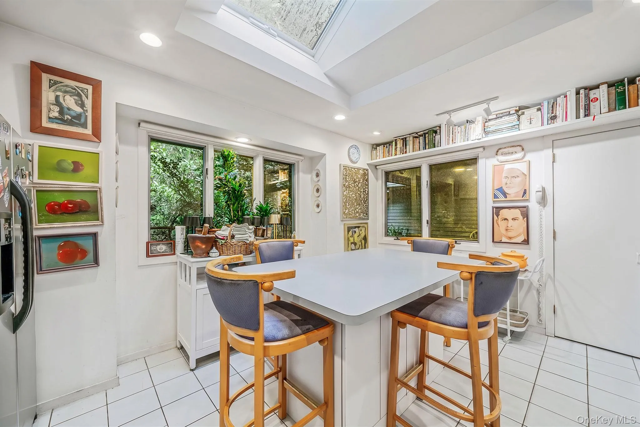 16 Joshuas Path, East Hampton, NY, 3 Bedrooms Bedrooms, 9 Rooms Rooms,2 BathroomsBathrooms,Residential,For Rent,Joshuas,0,1031499 16 Joshuas Path, East Hampton, NY, 3 Bedrooms Bedrooms, 9 Rooms Rooms,2 BathroomsBathrooms,Residential,For Rent,Joshuas,0,1031499