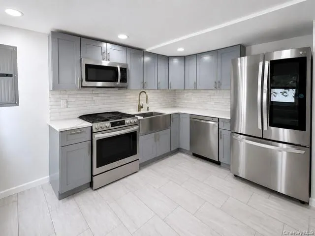 42 Marbourne Road, Oyster Bay, NY, 4 Bedrooms Bedrooms, 9 Rooms Rooms,3 BathroomsBathrooms,Residential,For Rent,Marbourne,0,1031500 42 Marbourne Road, Oyster Bay, NY, 4 Bedrooms Bedrooms, 9 Rooms Rooms,3 BathroomsBathrooms,Residential,For Rent,Marbourne,0,1031500