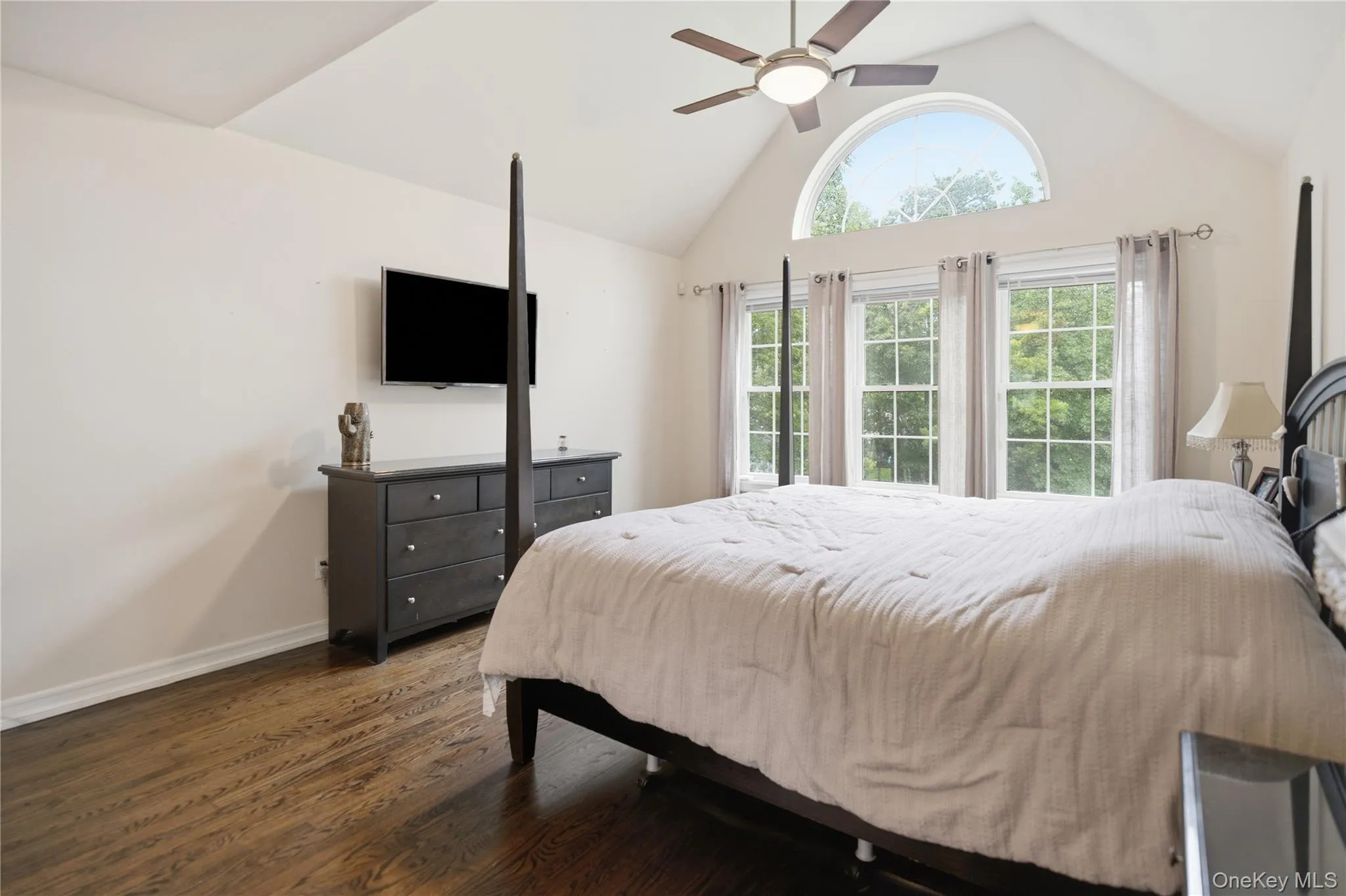 4 Wood Hollow Drive, Southampton, NY, 4 Bedrooms Bedrooms, 8 Rooms Rooms,2 BathroomsBathrooms,Residential,For Rent,Wood Hollow,0,1031502 4 Wood Hollow Drive, Southampton, NY, 4 Bedrooms Bedrooms, 8 Rooms Rooms,2 BathroomsBathrooms,Residential,For Rent,Wood Hollow,0,1031502