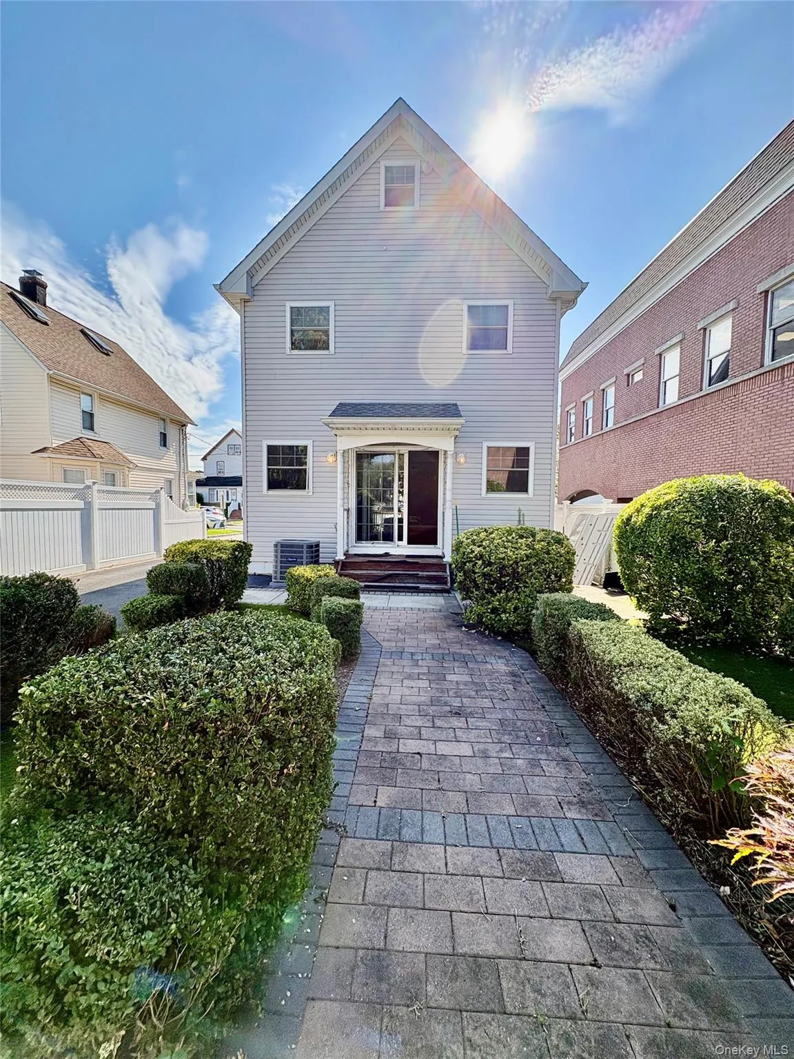 14 Madison Avenue, Hempstead, NY, 1 Bedroom Bedrooms, 4 Rooms Rooms,1 BathroomBathrooms,Residential Lease,For Rent,Madison,0,1031506 14 Madison Avenue, Hempstead, NY, 1 Bedroom Bedrooms, 4 Rooms Rooms,1 BathroomBathrooms,Residential Lease,For Rent,Madison,0,1031506
