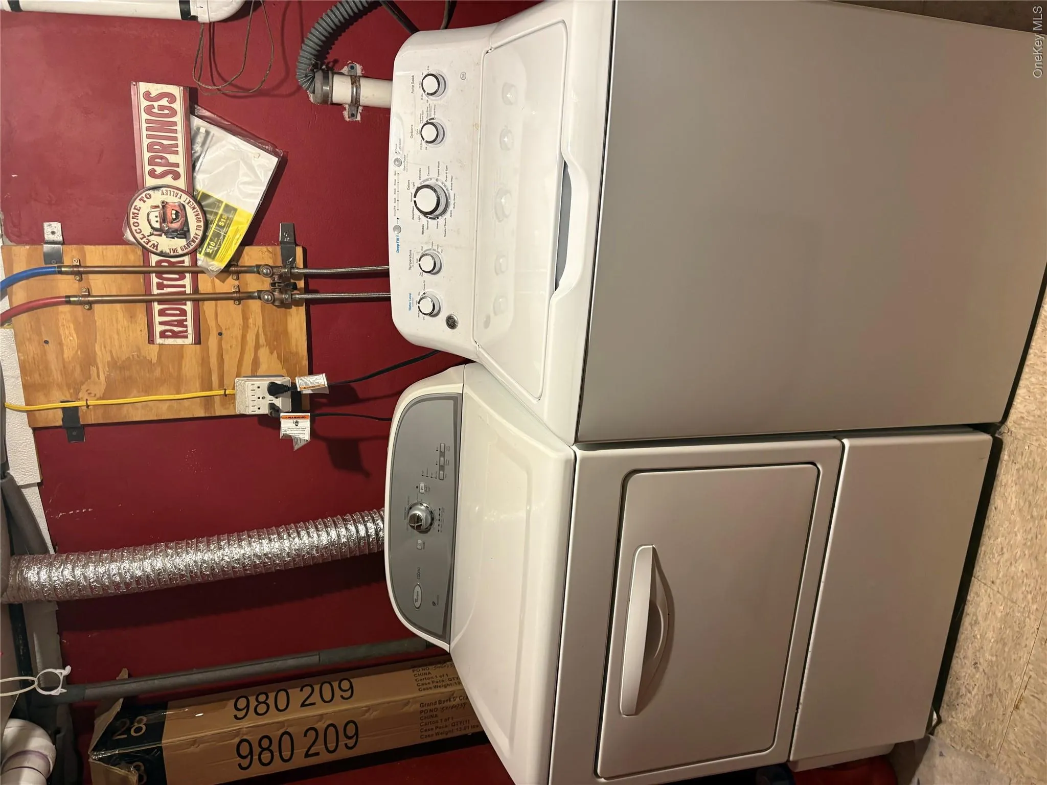 14 Madison Avenue, Hempstead, NY, 1 Bedroom Bedrooms, 4 Rooms Rooms,1 BathroomBathrooms,Residential Lease,For Rent,Madison,0,1031506 14 Madison Avenue, Hempstead, NY, 1 Bedroom Bedrooms, 4 Rooms Rooms,1 BathroomBathrooms,Residential Lease,For Rent,Madison,0,1031506