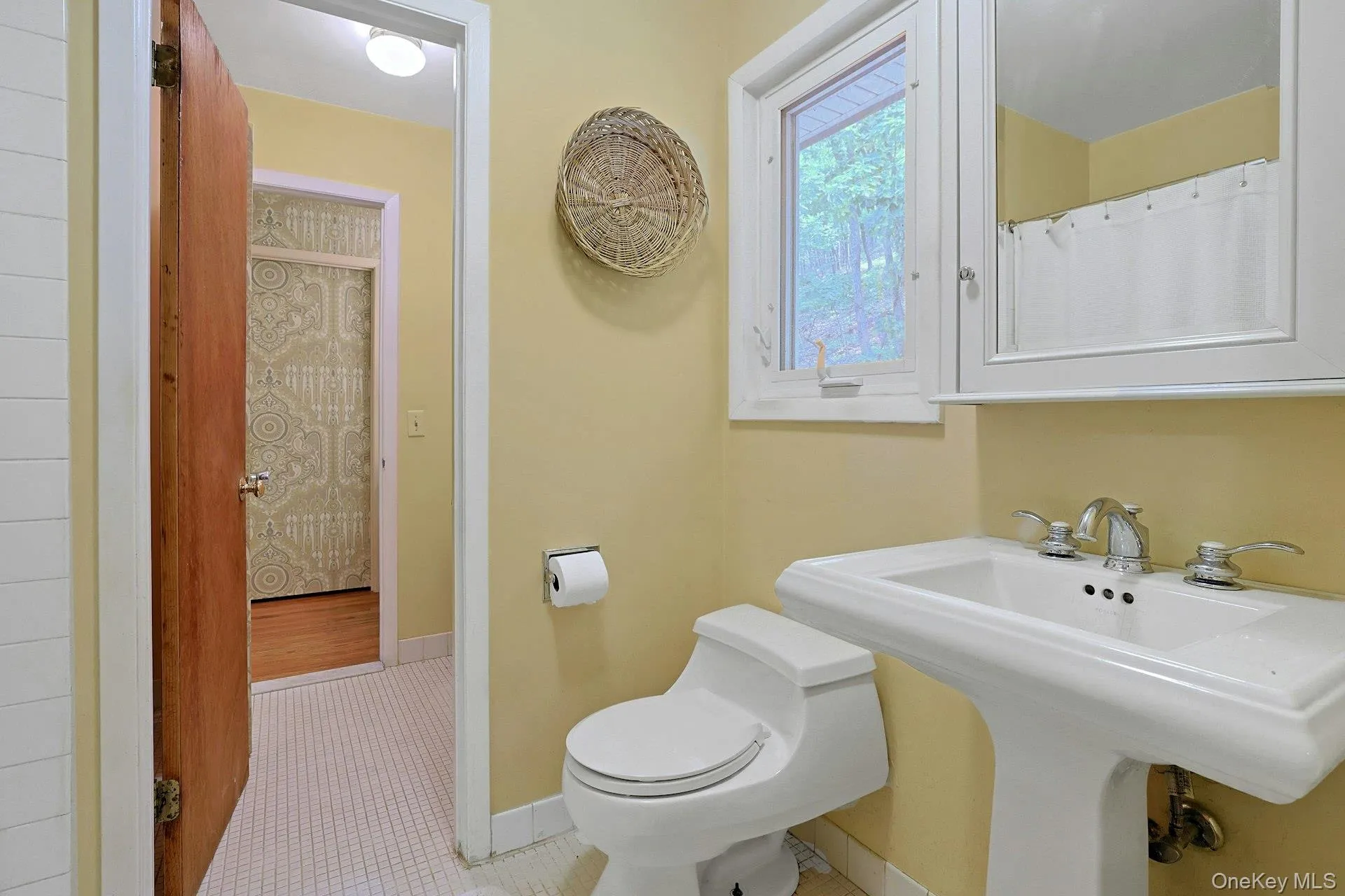 130 Call Hollow Road, Haverstraw, NY, 4 Bedrooms Bedrooms, 8 Rooms Rooms,1 BathroomBathrooms,Residential,For Rent,Call Hollow,0,1031509 130 Call Hollow Road, Haverstraw, NY, 4 Bedrooms Bedrooms, 8 Rooms Rooms,1 BathroomBathrooms,Residential,For Rent,Call Hollow,0,1031509