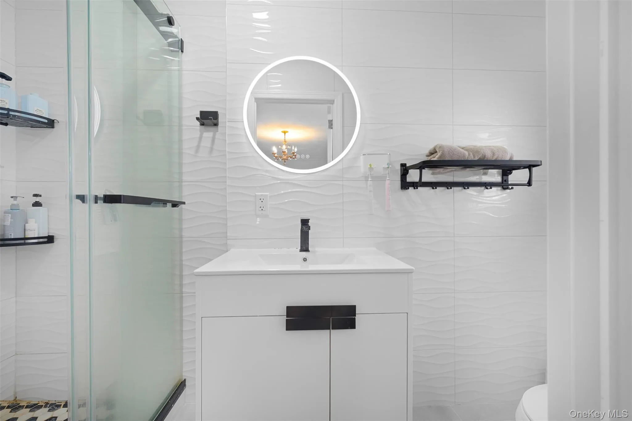 24420 73rd Avenue, New York, NY, 3 Bedrooms Bedrooms, 6 Rooms Rooms,3 BathroomsBathrooms,Residential,For Rent,73rd,0,1031510 24420 73rd Avenue, New York, NY, 3 Bedrooms Bedrooms, 6 Rooms Rooms,3 BathroomsBathrooms,Residential,For Rent,73rd,0,1031510