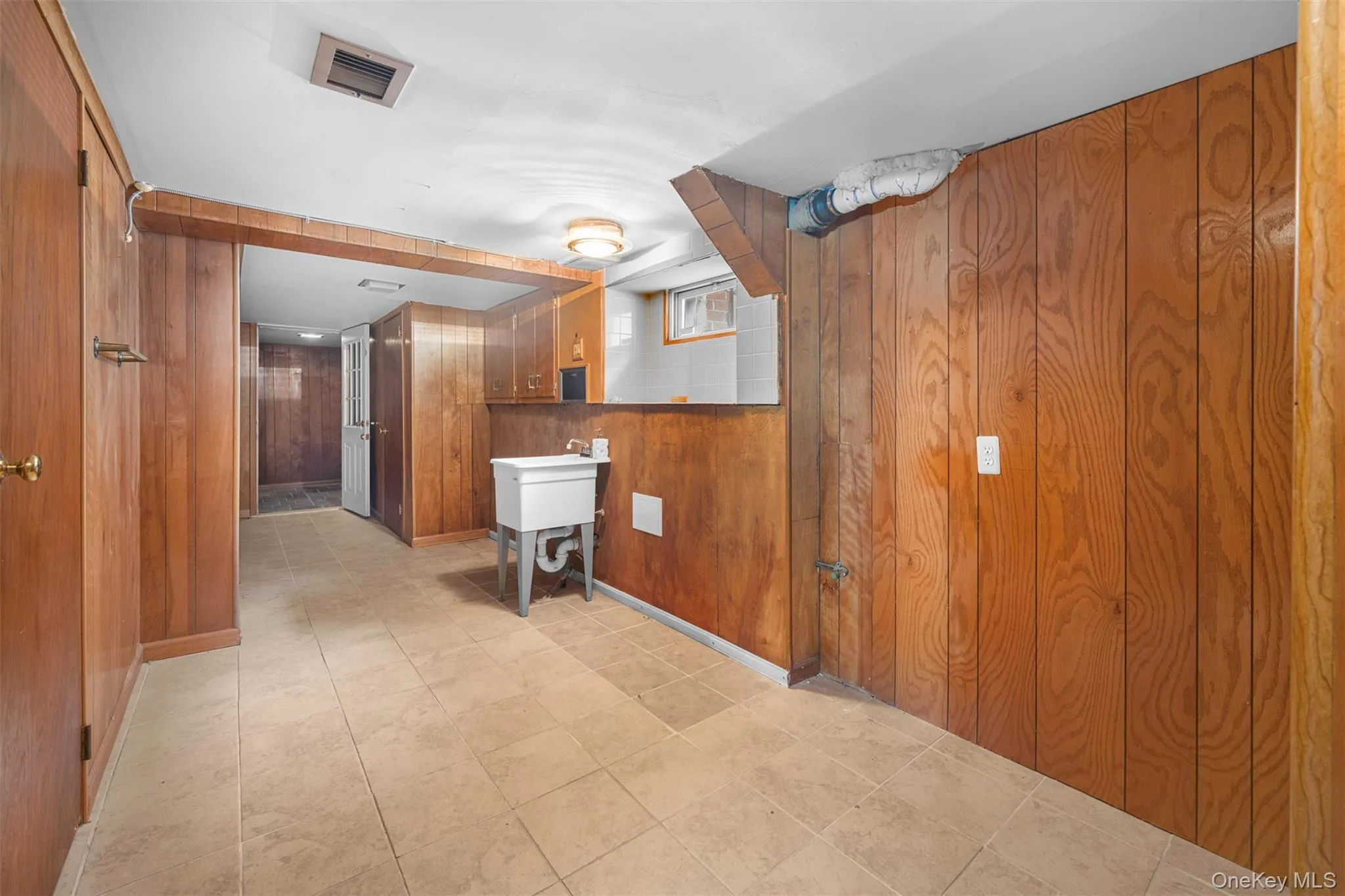 24420 73rd Avenue, New York, NY, 3 Bedrooms Bedrooms, 6 Rooms Rooms,3 BathroomsBathrooms,Residential,For Rent,73rd,0,1031510 24420 73rd Avenue, New York, NY, 3 Bedrooms Bedrooms, 6 Rooms Rooms,3 BathroomsBathrooms,Residential,For Rent,73rd,0,1031510