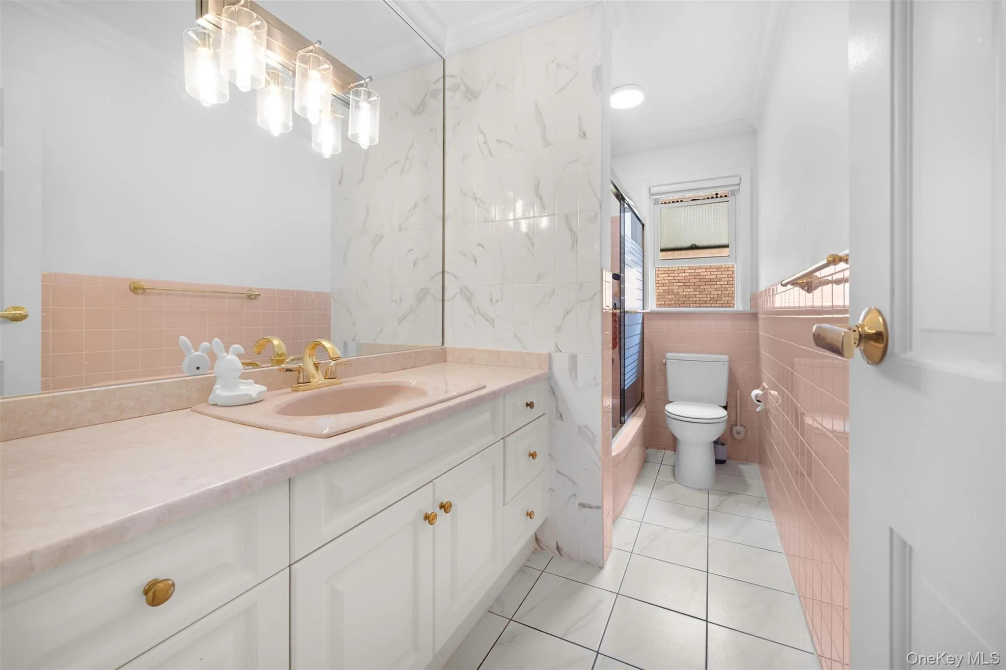 24420 73rd Avenue, New York, NY, 3 Bedrooms Bedrooms, 6 Rooms Rooms,3 BathroomsBathrooms,Residential,For Rent,73rd,0,1031510 24420 73rd Avenue, New York, NY, 3 Bedrooms Bedrooms, 6 Rooms Rooms,3 BathroomsBathrooms,Residential,For Rent,73rd,0,1031510