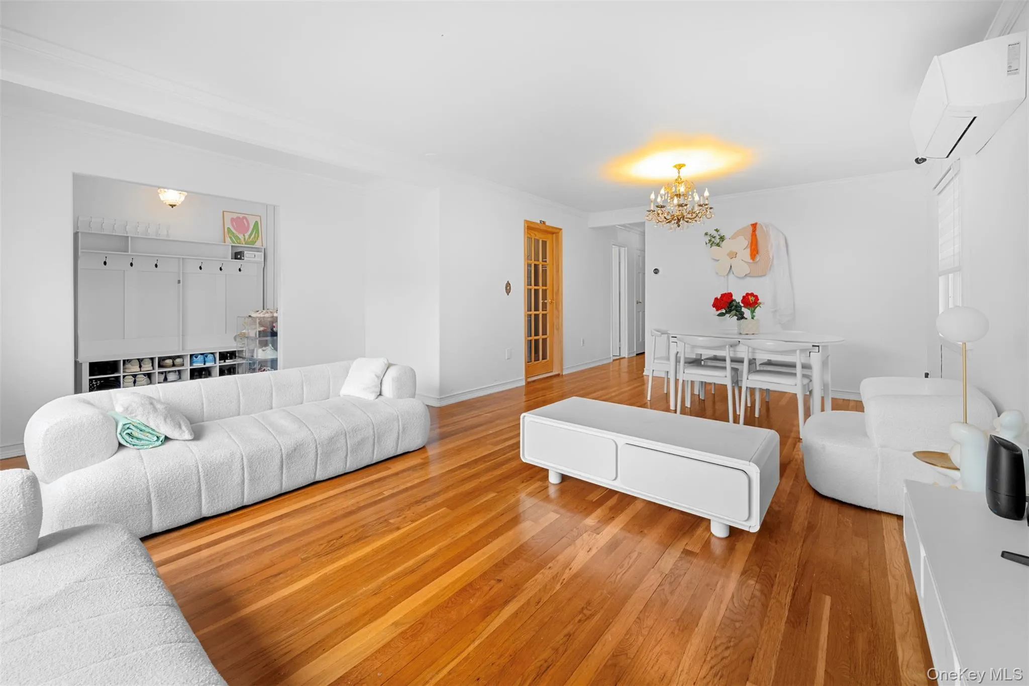 24420 73rd Avenue, New York, NY, 3 Bedrooms Bedrooms, 6 Rooms Rooms,3 BathroomsBathrooms,Residential,For Rent,73rd,0,1031510 24420 73rd Avenue, New York, NY, 3 Bedrooms Bedrooms, 6 Rooms Rooms,3 BathroomsBathrooms,Residential,For Rent,73rd,0,1031510