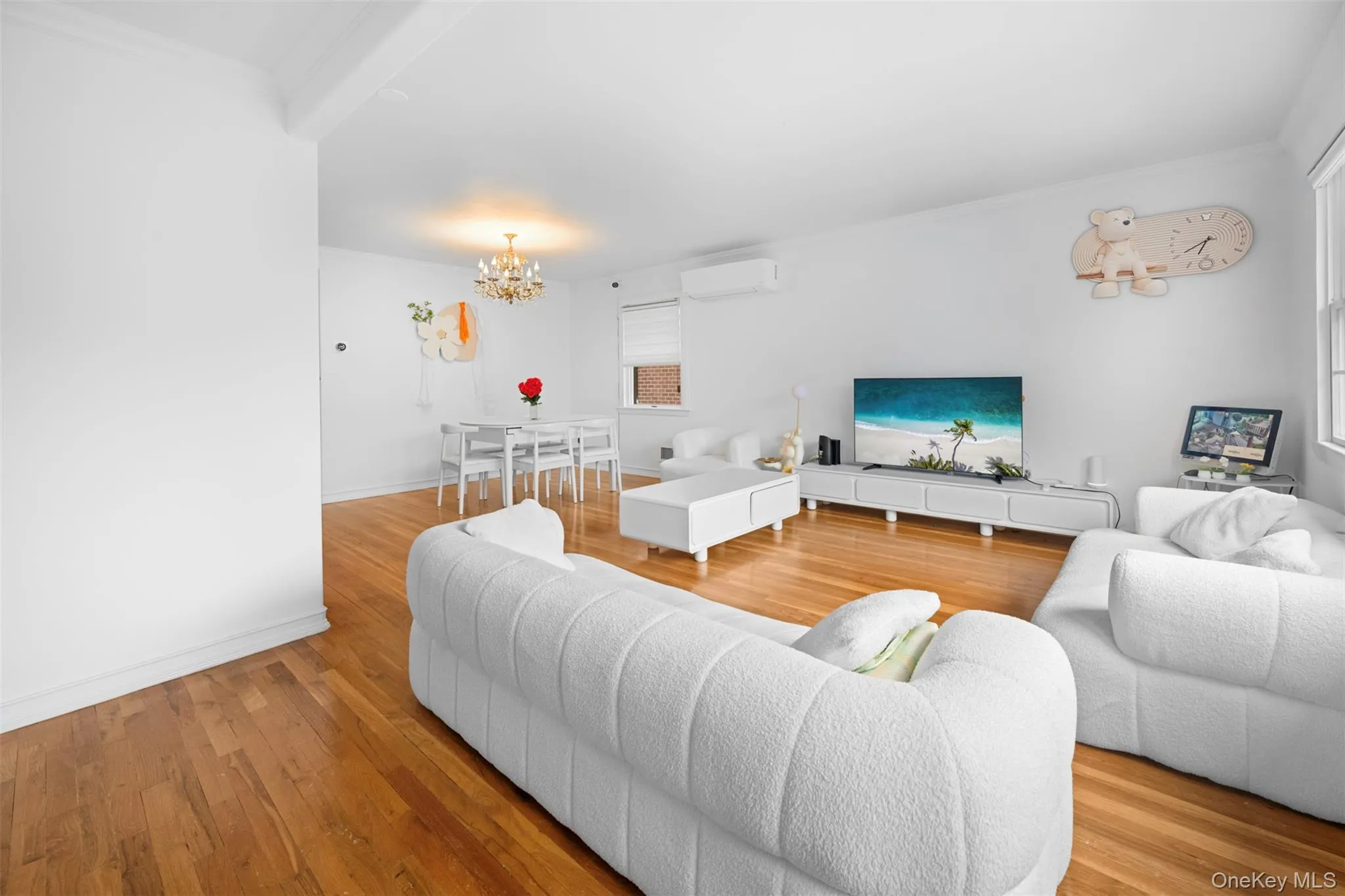 24420 73rd Avenue, New York, NY, 3 Bedrooms Bedrooms, 6 Rooms Rooms,3 BathroomsBathrooms,Residential,For Rent,73rd,0,1031510 24420 73rd Avenue, New York, NY, 3 Bedrooms Bedrooms, 6 Rooms Rooms,3 BathroomsBathrooms,Residential,For Rent,73rd,0,1031510