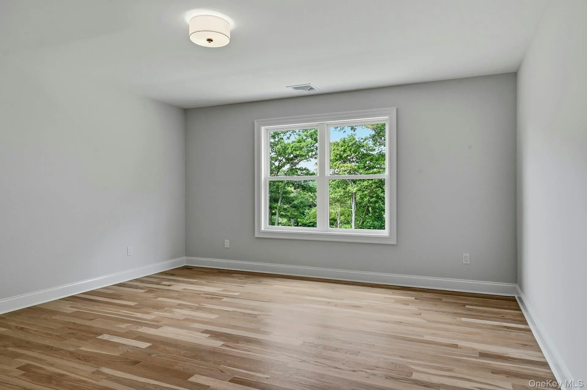 333 Concord Court, Huntington, NY, 5 Bedrooms Bedrooms, 8 Rooms Rooms,3 BathroomsBathrooms,Residential,For Rent,Concord,0,1031517 333 Concord Court, Huntington, NY, 5 Bedrooms Bedrooms, 8 Rooms Rooms,3 BathroomsBathrooms,Residential,For Rent,Concord,0,1031517