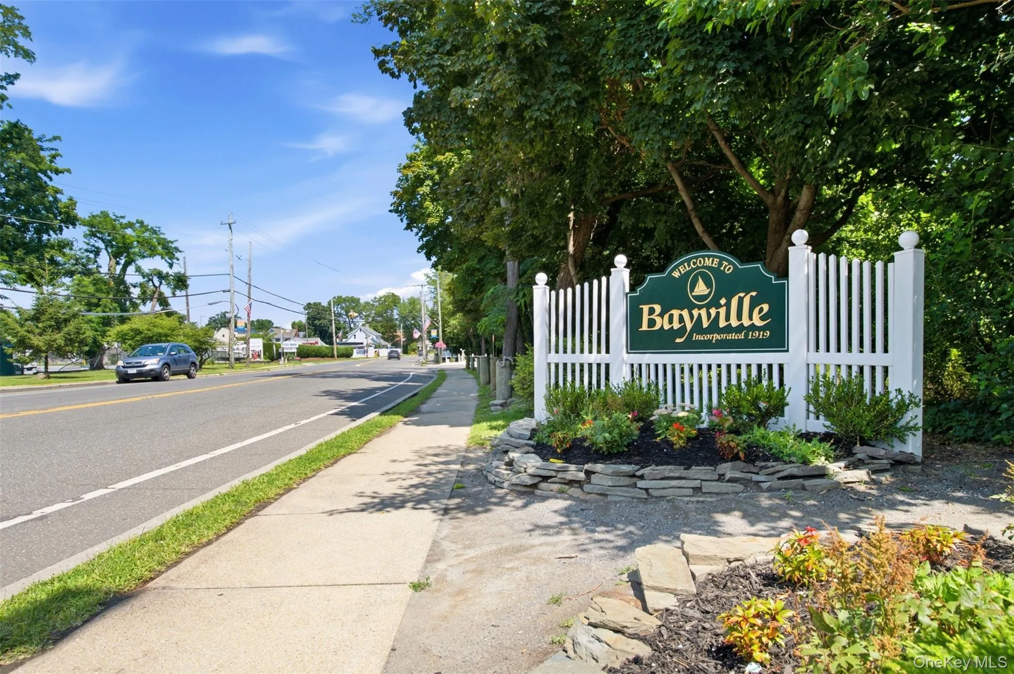 8 5th Street, Oyster Bay, NY, 3 Bedrooms Bedrooms, 6 Rooms Rooms,2 BathroomsBathrooms,Residential,For Rent,5th,0,1031519 8 5th Street, Oyster Bay, NY, 3 Bedrooms Bedrooms, 6 Rooms Rooms,2 BathroomsBathrooms,Residential,For Rent,5th,0,1031519