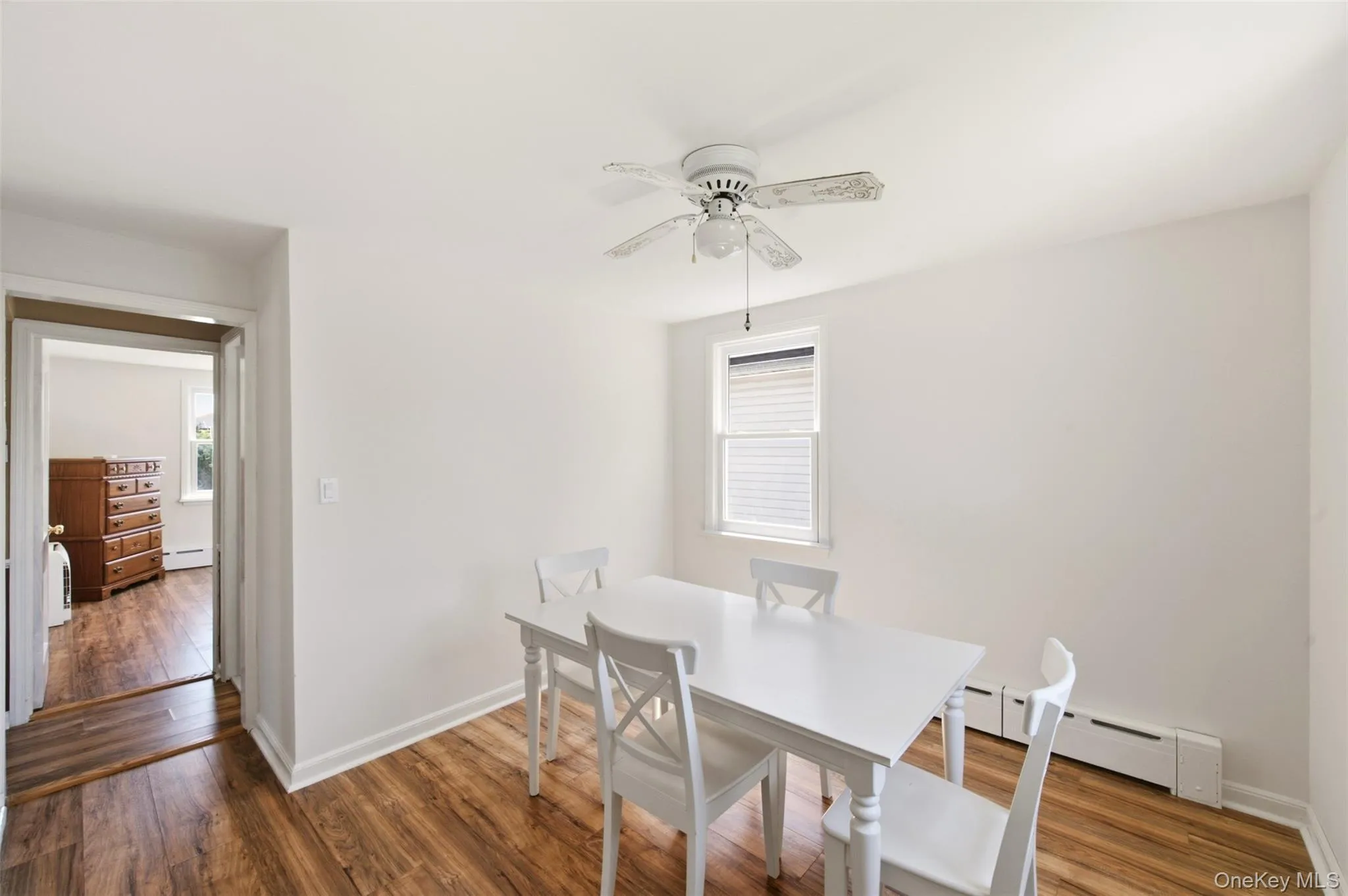 8 5th Street, Oyster Bay, NY, 3 Bedrooms Bedrooms, 6 Rooms Rooms,2 BathroomsBathrooms,Residential,For Rent,5th,0,1031519 8 5th Street, Oyster Bay, NY, 3 Bedrooms Bedrooms, 6 Rooms Rooms,2 BathroomsBathrooms,Residential,For Rent,5th,0,1031519