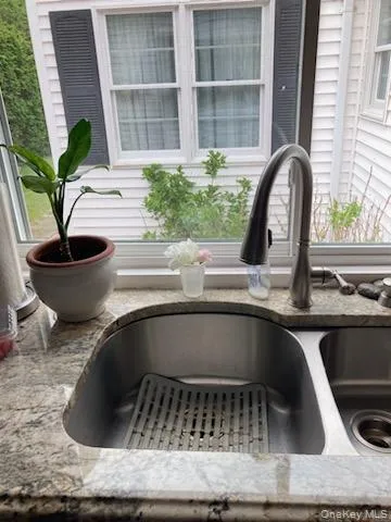 87 11th Avenue, Huntington, NY, 3 Bedrooms Bedrooms, 6 Rooms Rooms,2 BathroomsBathrooms,Residential,For Rent,11th,0,1031520 87 11th Avenue, Huntington, NY, 3 Bedrooms Bedrooms, 6 Rooms Rooms,2 BathroomsBathrooms,Residential,For Rent,11th,0,1031520