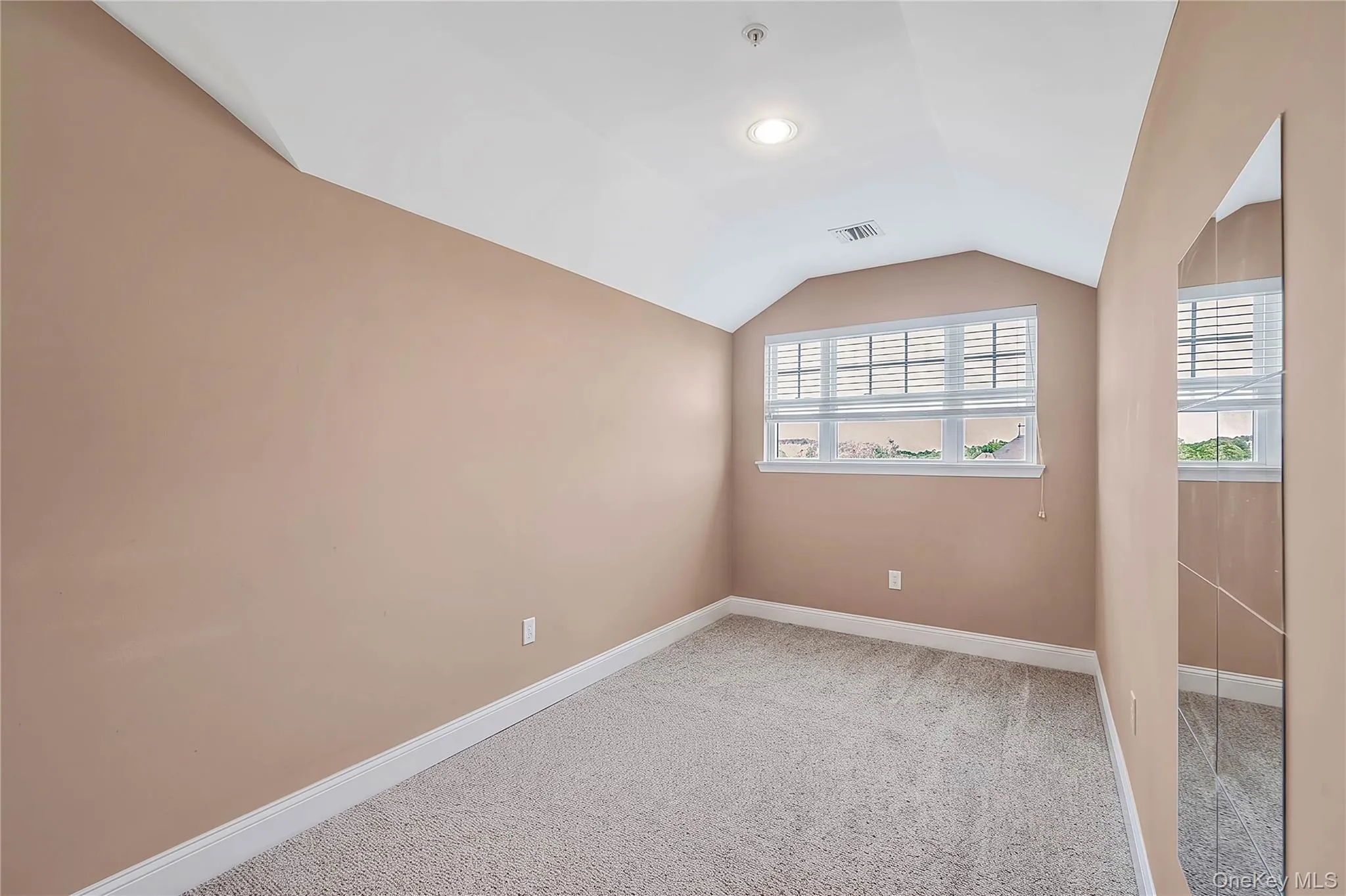 93 Millie Court, Brookhaven, NY, 2 Bedrooms Bedrooms, 5 Rooms Rooms,2 BathroomsBathrooms,Residential,For Rent,Millie,0,1031521 93 Millie Court, Brookhaven, NY, 2 Bedrooms Bedrooms, 5 Rooms Rooms,2 BathroomsBathrooms,Residential,For Rent,Millie,0,1031521