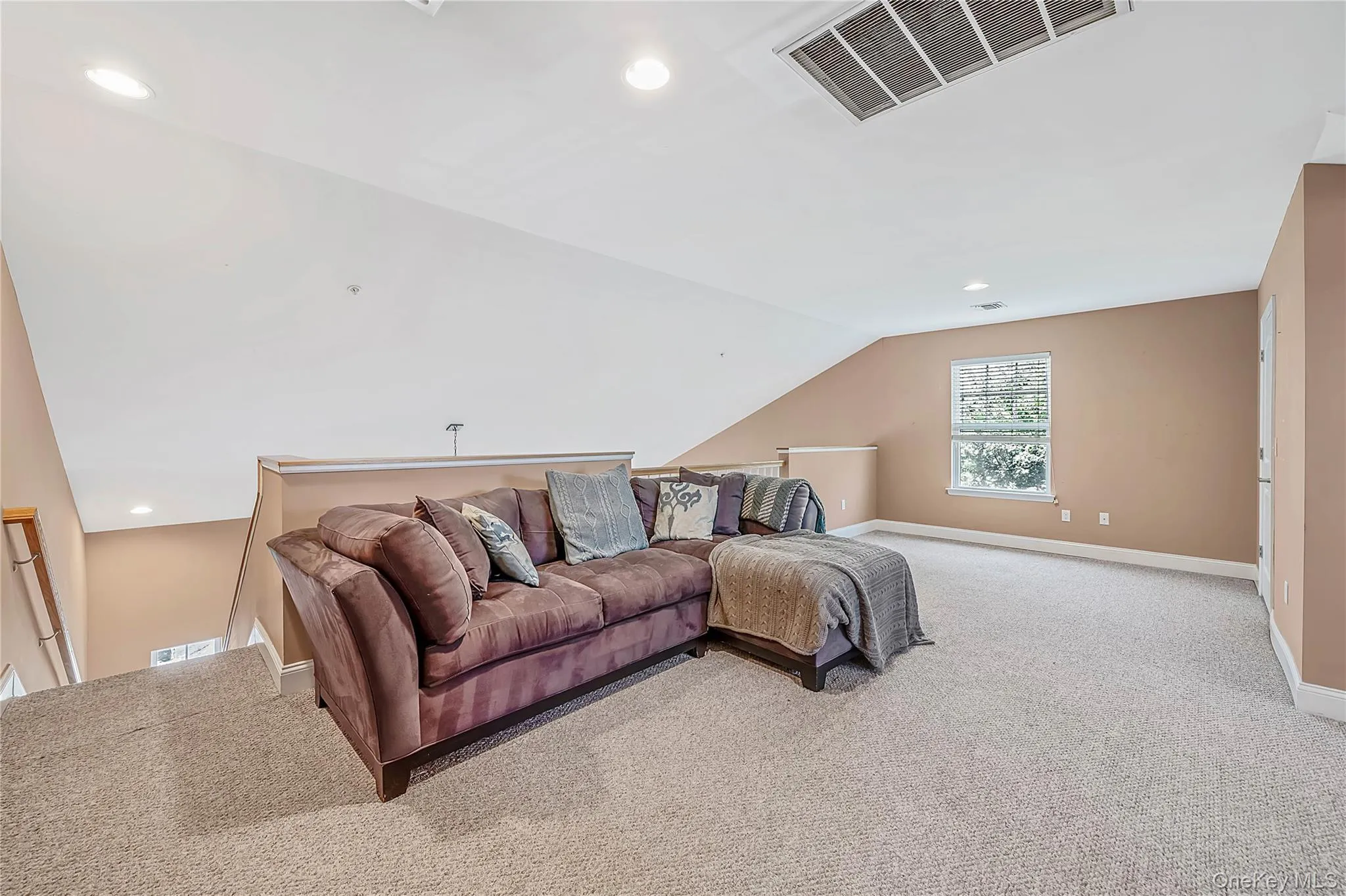 93 Millie Court, Brookhaven, NY, 2 Bedrooms Bedrooms, 5 Rooms Rooms,2 BathroomsBathrooms,Residential,For Rent,Millie,0,1031521 93 Millie Court, Brookhaven, NY, 2 Bedrooms Bedrooms, 5 Rooms Rooms,2 BathroomsBathrooms,Residential,For Rent,Millie,0,1031521