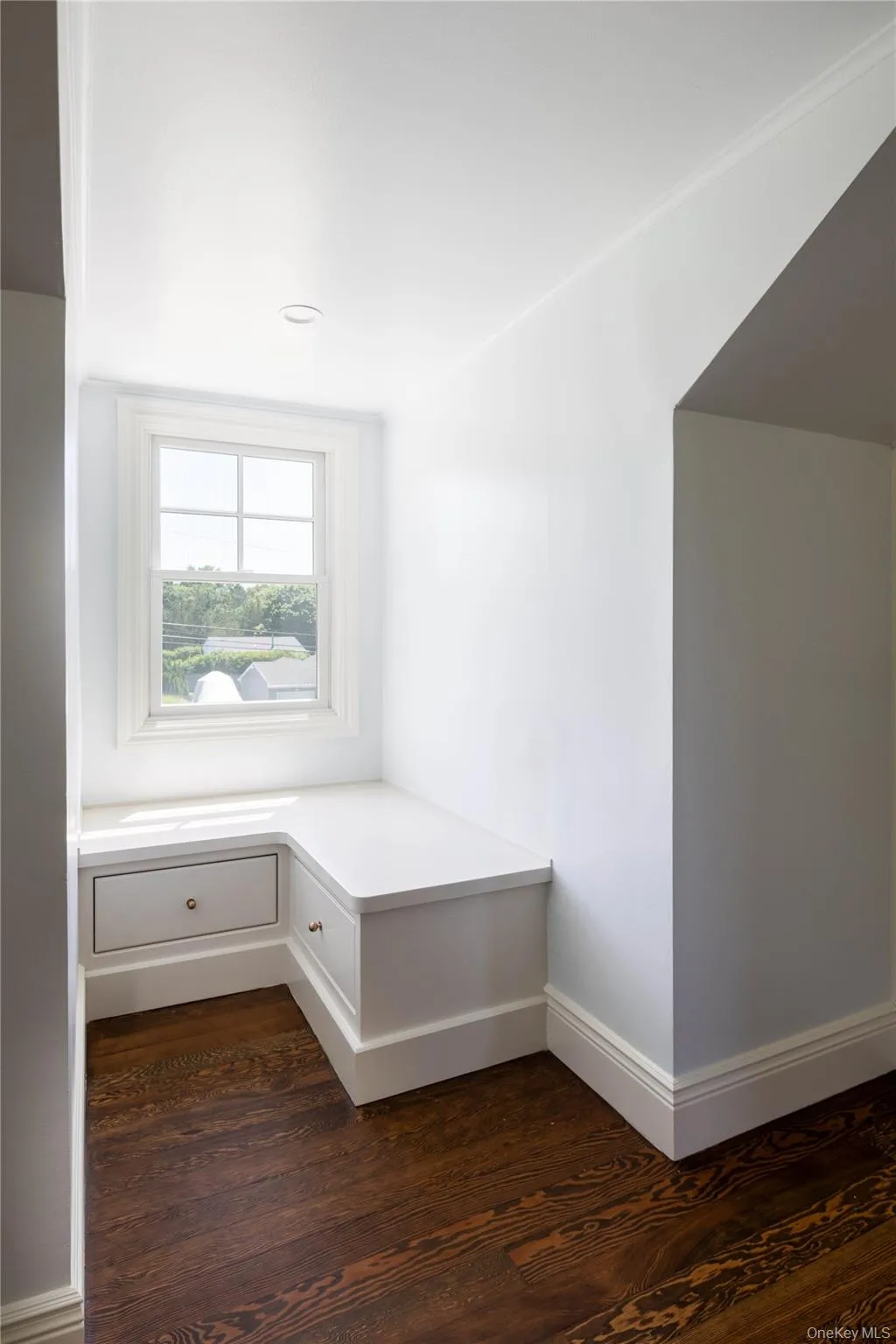 605 Cedar Drive, Southold, NY, 5 Bedrooms Bedrooms, 11 Rooms Rooms,3 BathroomsBathrooms,Residential,For Rent,Cedar,0,1031524 605 Cedar Drive, Southold, NY, 5 Bedrooms Bedrooms, 11 Rooms Rooms,3 BathroomsBathrooms,Residential,For Rent,Cedar,0,1031524