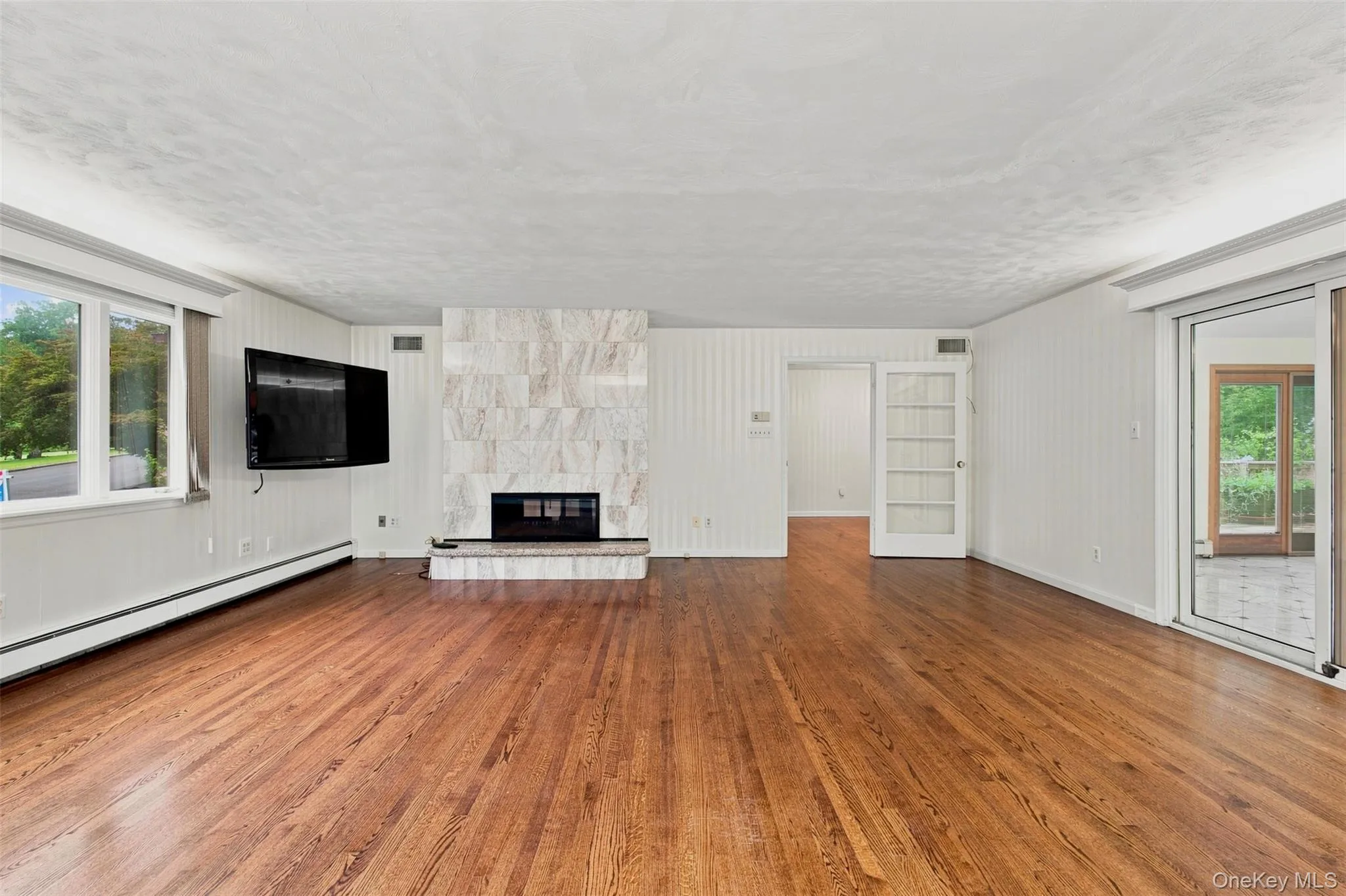 11 Hillside Court, Ramapo, NY, 5 Bedrooms Bedrooms, 10 Rooms Rooms,2 BathroomsBathrooms,Residential,For Rent,Hillside,0,1031525 11 Hillside Court, Ramapo, NY, 5 Bedrooms Bedrooms, 10 Rooms Rooms,2 BathroomsBathrooms,Residential,For Rent,Hillside,0,1031525