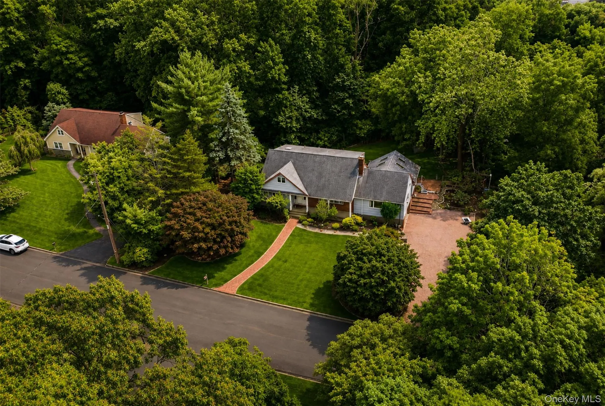 11 Hillside Court, Ramapo, NY, 5 Bedrooms Bedrooms, 10 Rooms Rooms,2 BathroomsBathrooms,Residential,For Rent,Hillside,0,1031525 11 Hillside Court, Ramapo, NY, 5 Bedrooms Bedrooms, 10 Rooms Rooms,2 BathroomsBathrooms,Residential,For Rent,Hillside,0,1031525