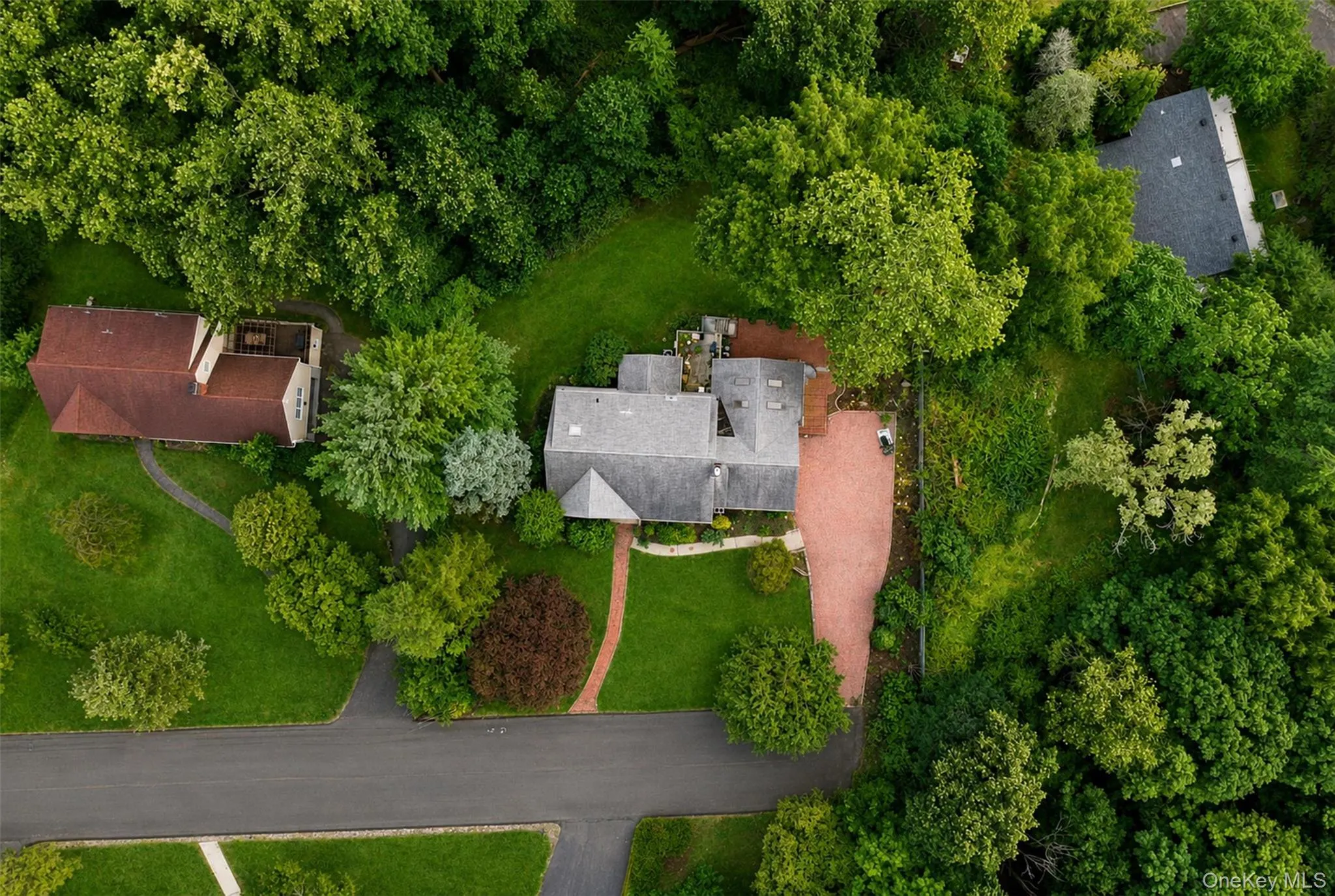 11 Hillside Court, Ramapo, NY, 5 Bedrooms Bedrooms, 10 Rooms Rooms,2 BathroomsBathrooms,Residential,For Rent,Hillside,0,1031525 11 Hillside Court, Ramapo, NY, 5 Bedrooms Bedrooms, 10 Rooms Rooms,2 BathroomsBathrooms,Residential,For Rent,Hillside,0,1031525