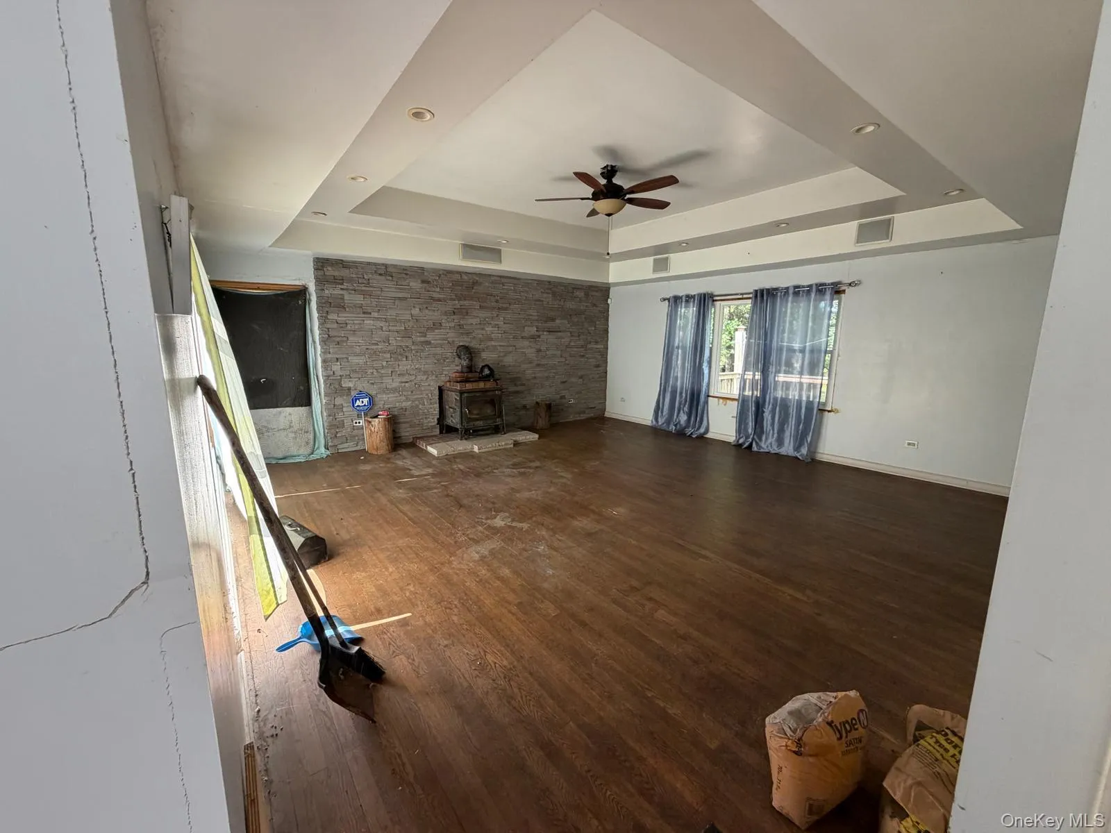 372 Lt Brender Hwy, Liberty, NY, 3 Bedrooms Bedrooms, 7 Rooms Rooms,1 BathroomBathrooms,Residential,For Rent,Lt Brender Hwy,0,1031529 372 Lt Brender Hwy, Liberty, NY, 3 Bedrooms Bedrooms, 7 Rooms Rooms,1 BathroomBathrooms,Residential,For Rent,Lt Brender Hwy,0,1031529