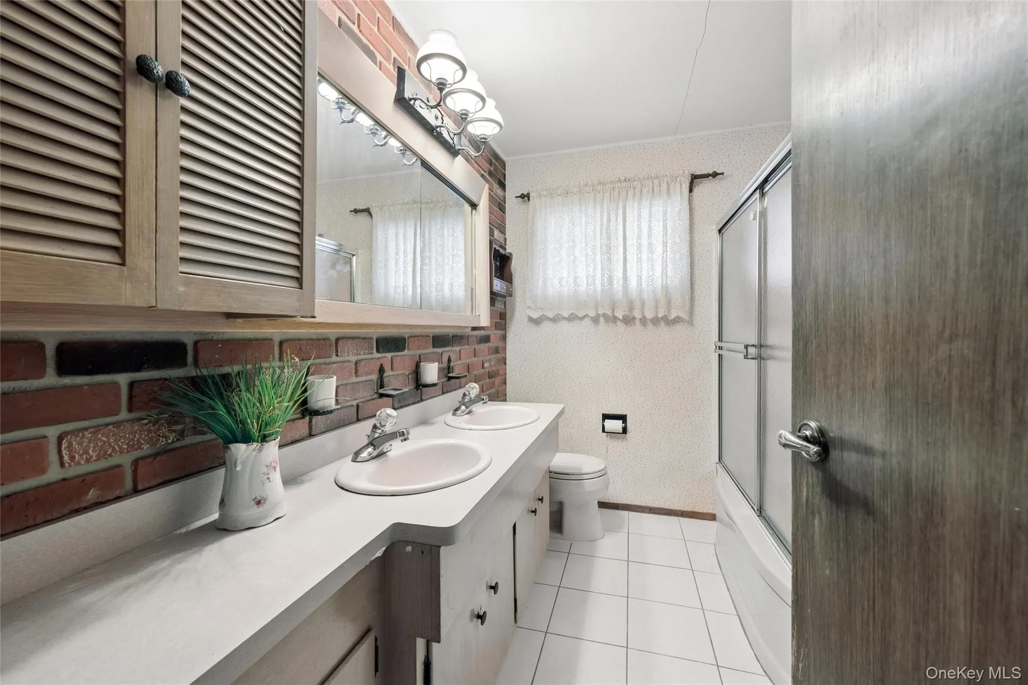 53 Berkshire Road, Oyster Bay, NY, 3 Bedrooms Bedrooms, 6 Rooms Rooms,1 BathroomBathrooms,Residential,For Rent,Berkshire,0,1031534 53 Berkshire Road, Oyster Bay, NY, 3 Bedrooms Bedrooms, 6 Rooms Rooms,1 BathroomBathrooms,Residential,For Rent,Berkshire,0,1031534