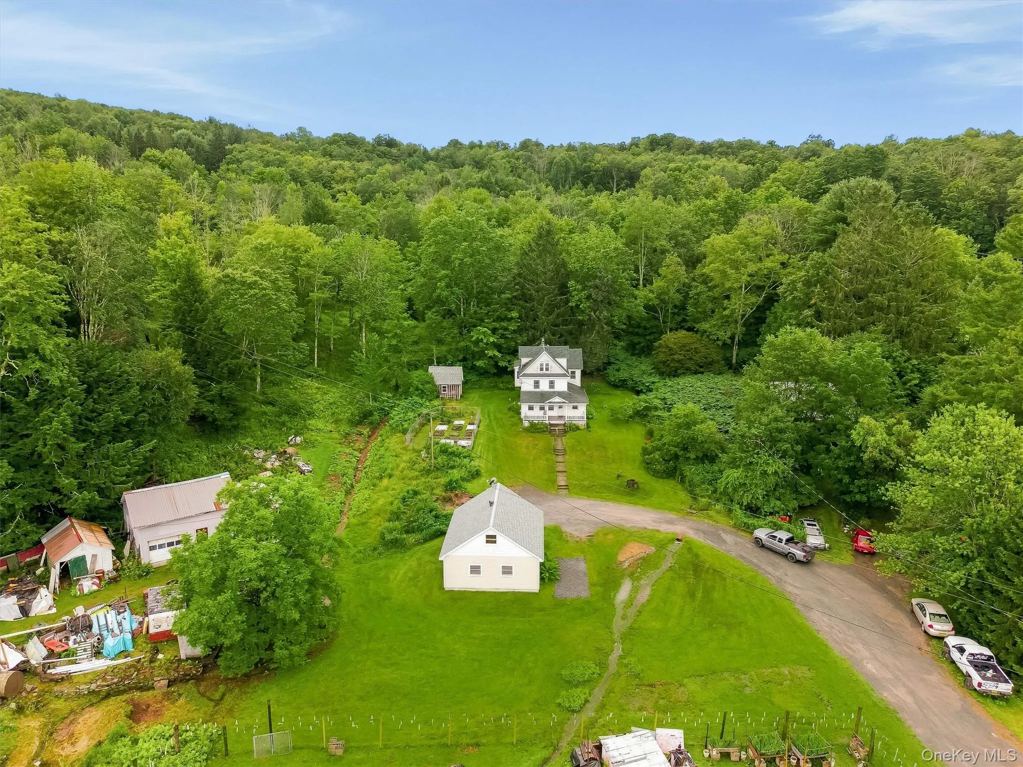 8 Norris Drive, Bethel, NY, 4 Bedrooms Bedrooms, 14 Rooms Rooms,2 BathroomsBathrooms,Residential,For Rent,Norris,0,1031539 8 Norris Drive, Bethel, NY, 4 Bedrooms Bedrooms, 14 Rooms Rooms,2 BathroomsBathrooms,Residential,For Rent,Norris,0,1031539